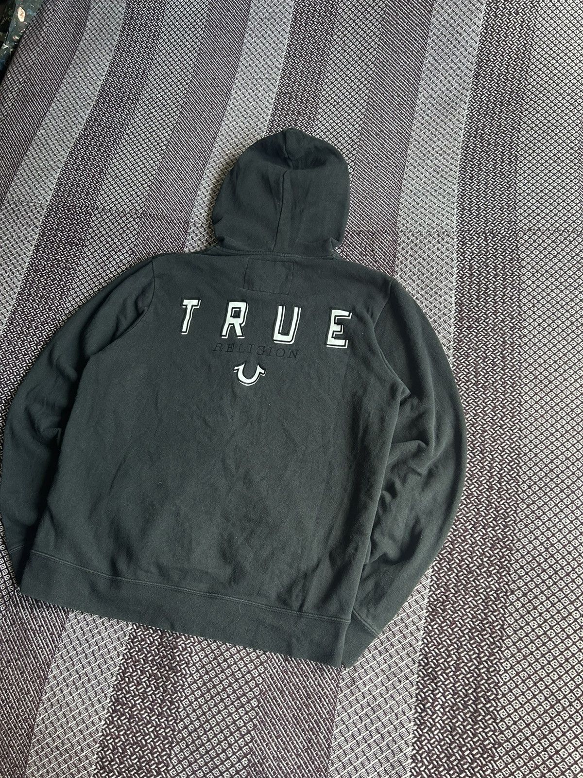 True Religion True Religion Classic Logo Zip Up Hoodie Streetwear Style L Size US L / EU 52-54 / 3 - 2 Thumbnail