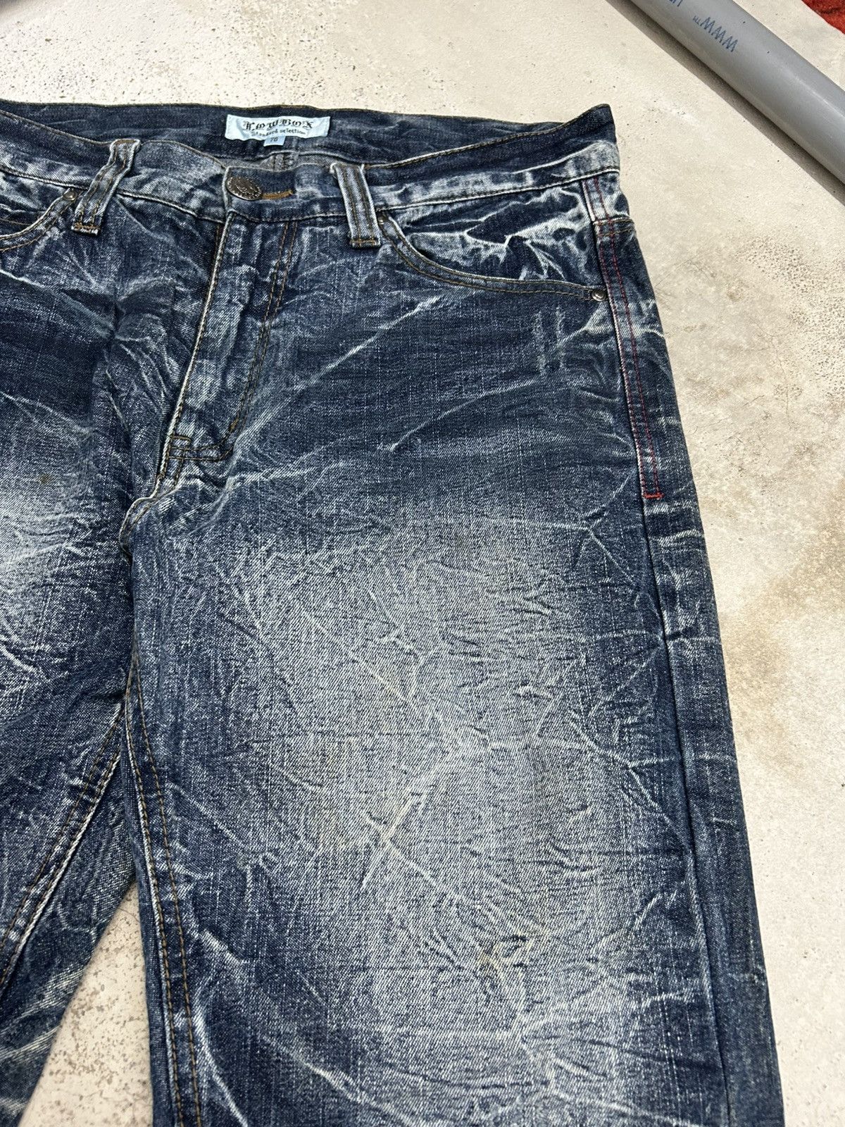 Tornado Mart Lowbox Whiskered Distressed Straight Leg Denim Fade Wash Size US 31 - 10 Thumbnail