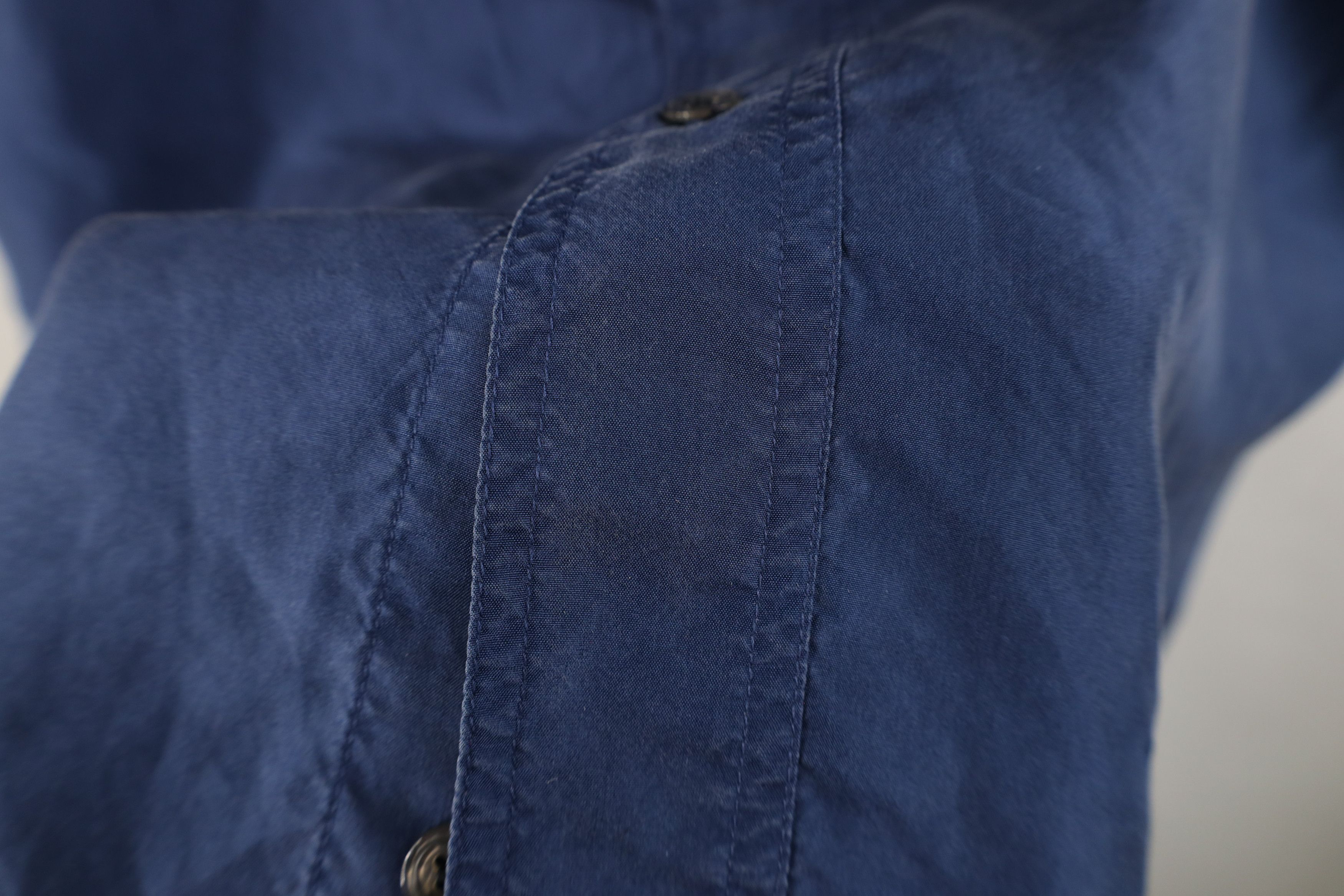 Vintage Vintage 90s Streetwear Silk Short Sleeve Button Shirt Blue Size US S / EU 44-46 / 1 - 5 Thumbnail