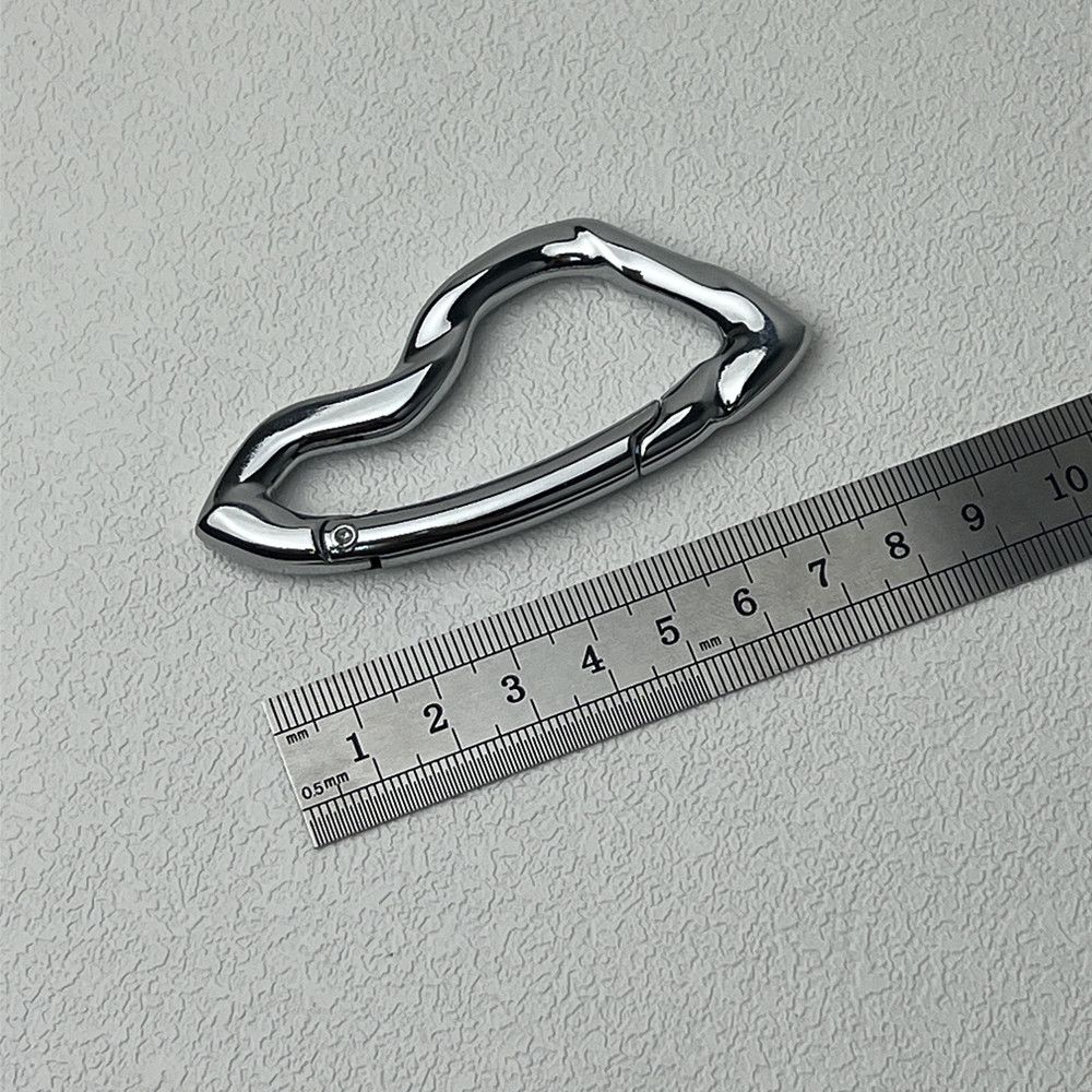 Japanese Brand Twisted Metal Carabiner Keychain Size ONE SIZE - 4 Thumbnail