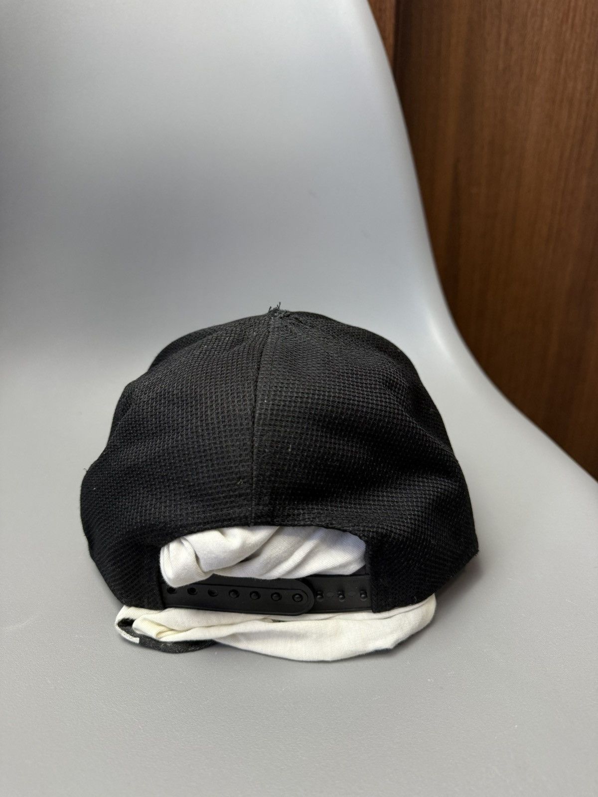 NFL Vintage Los Angeles Raiders Snapback Hat Size ONE SIZE - 6 Thumbnail
