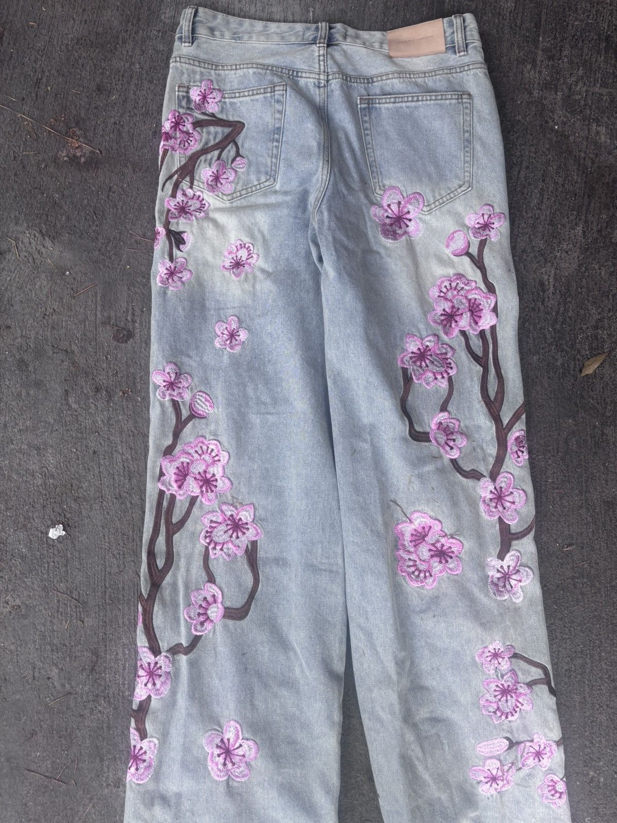 Japanese Brand × Streetwear Cherry Blossom Embroidery