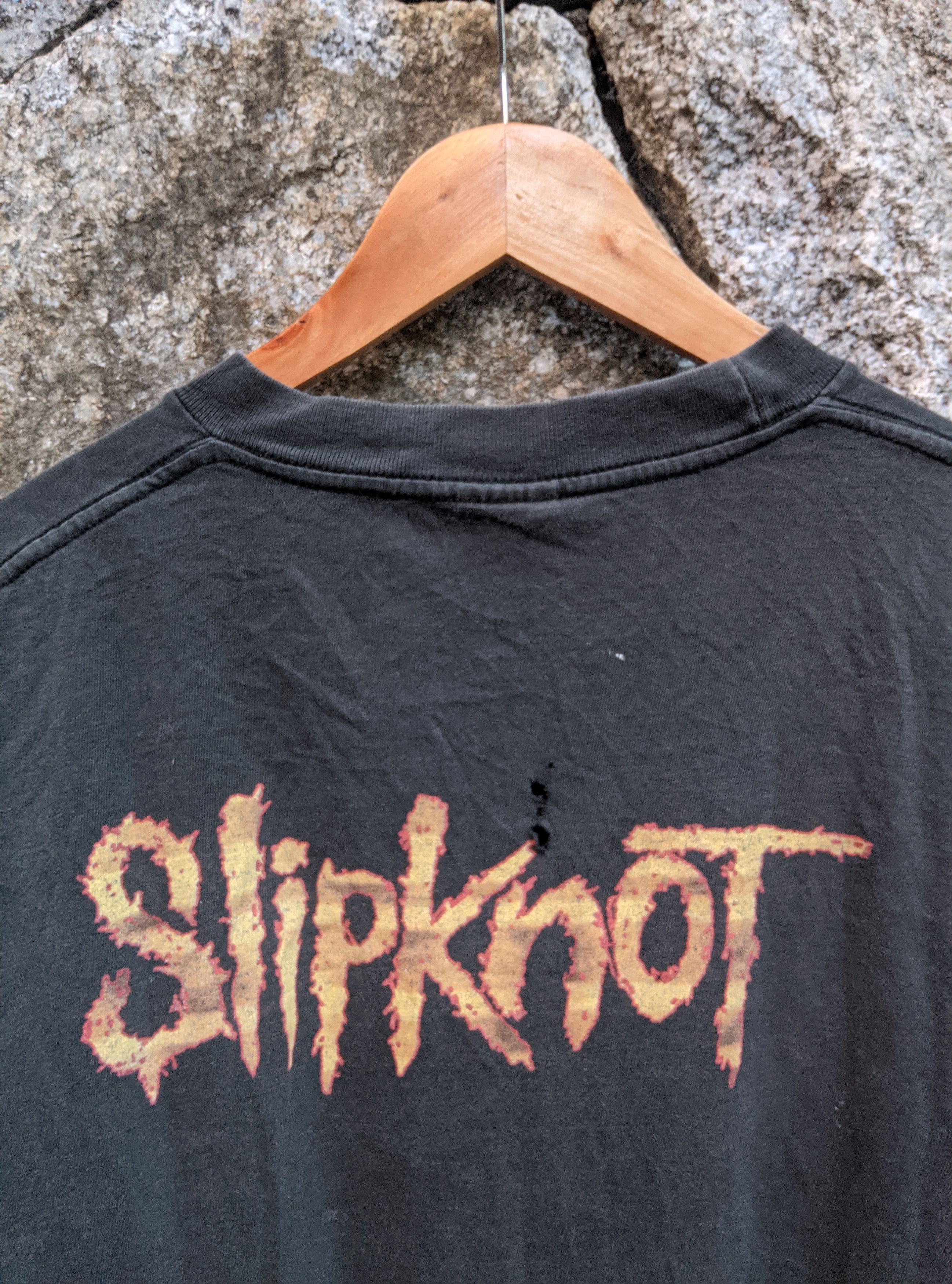 Band Tees Vintage 2000 thrashed Slipknot nu metal distressed fade t Size US M / EU 48-50 / 2 - 17 Thumbnail