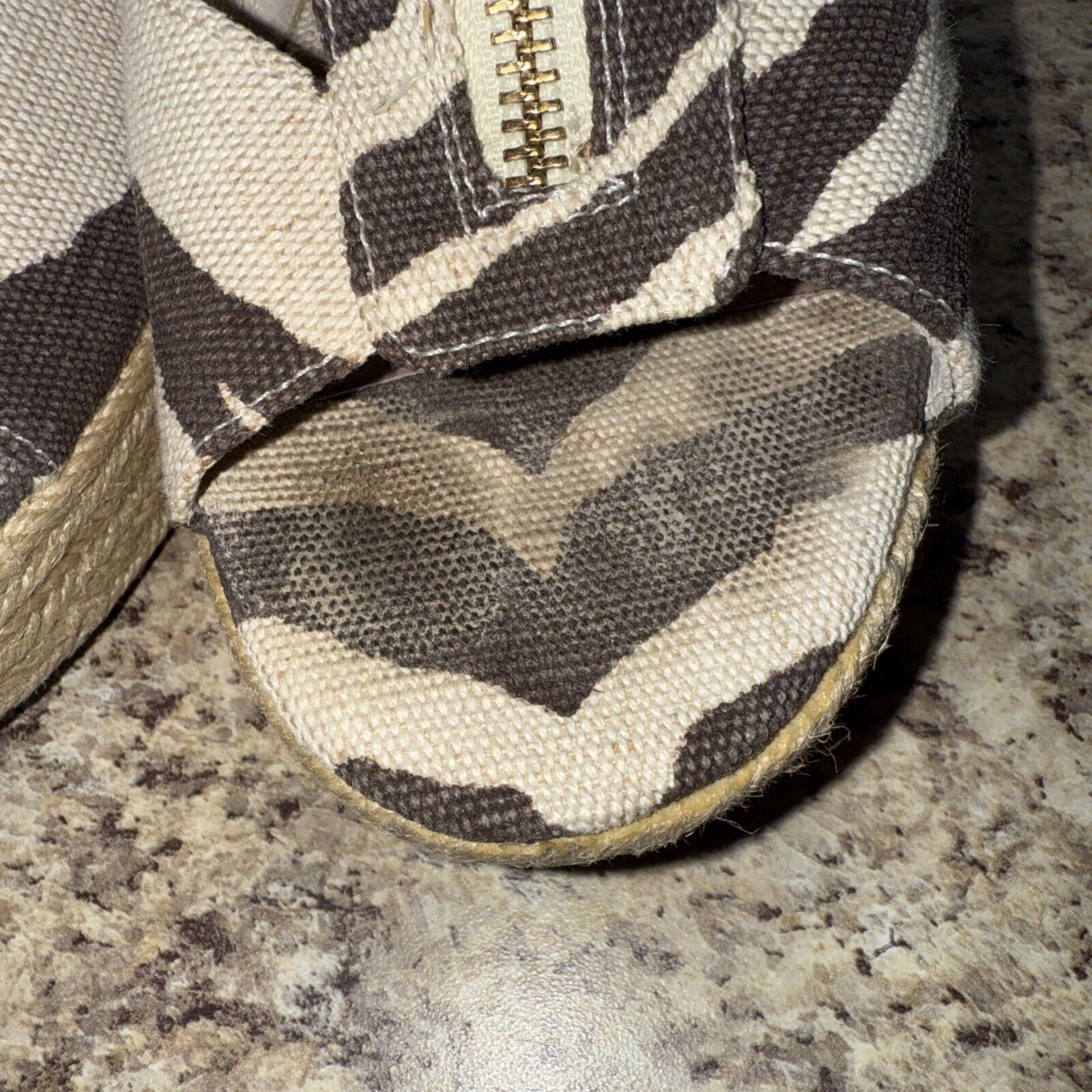 Michael Kors Michael Kors Size 7.5M Berkley Espadrille Wedge Sandal 4" Size US 7.5 / IT 37.5 - 6 Thumbnail