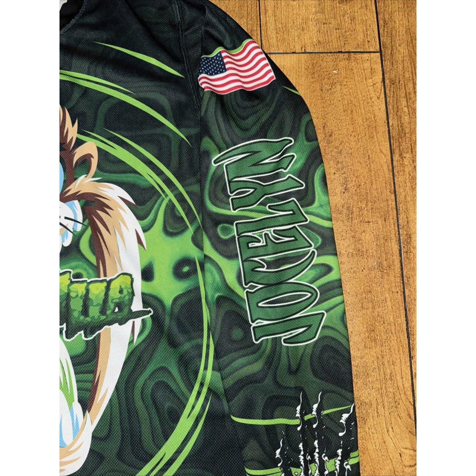 Vintage Women’s Off Roading Long Sleeve Tazmanian Devil Green 19x25 Size S / US 4 / IT 40 - 4 Thumbnail