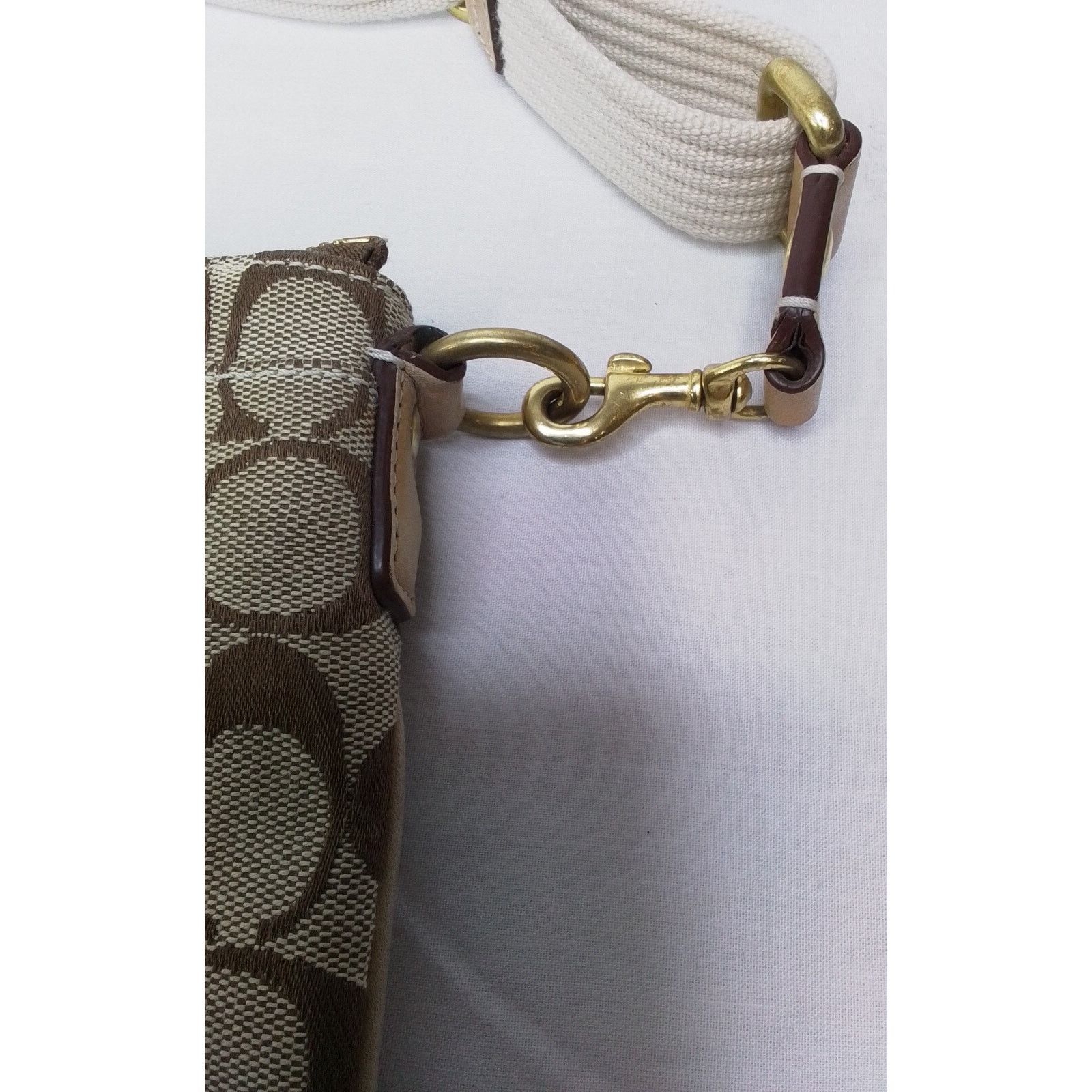 Coach Coach Signature Brown Crossbody Purse Swing Bag #J2038 Size ONE SIZE - 7 Thumbnail