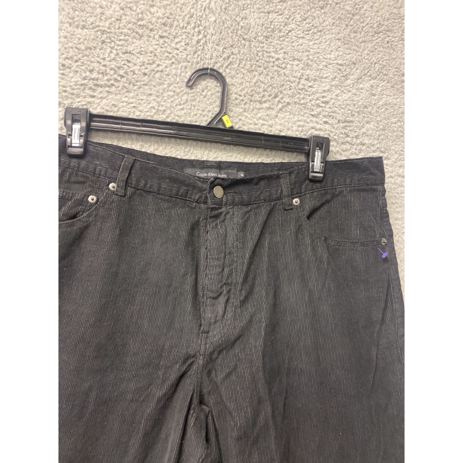 Calvin Klein Calvin Klein Pants Men 38 Black Straight Corduroy Outdoor Hiking Casual Chino 32in Inseam Mens Size US 38 / EU 54 - 2 Thumbnail