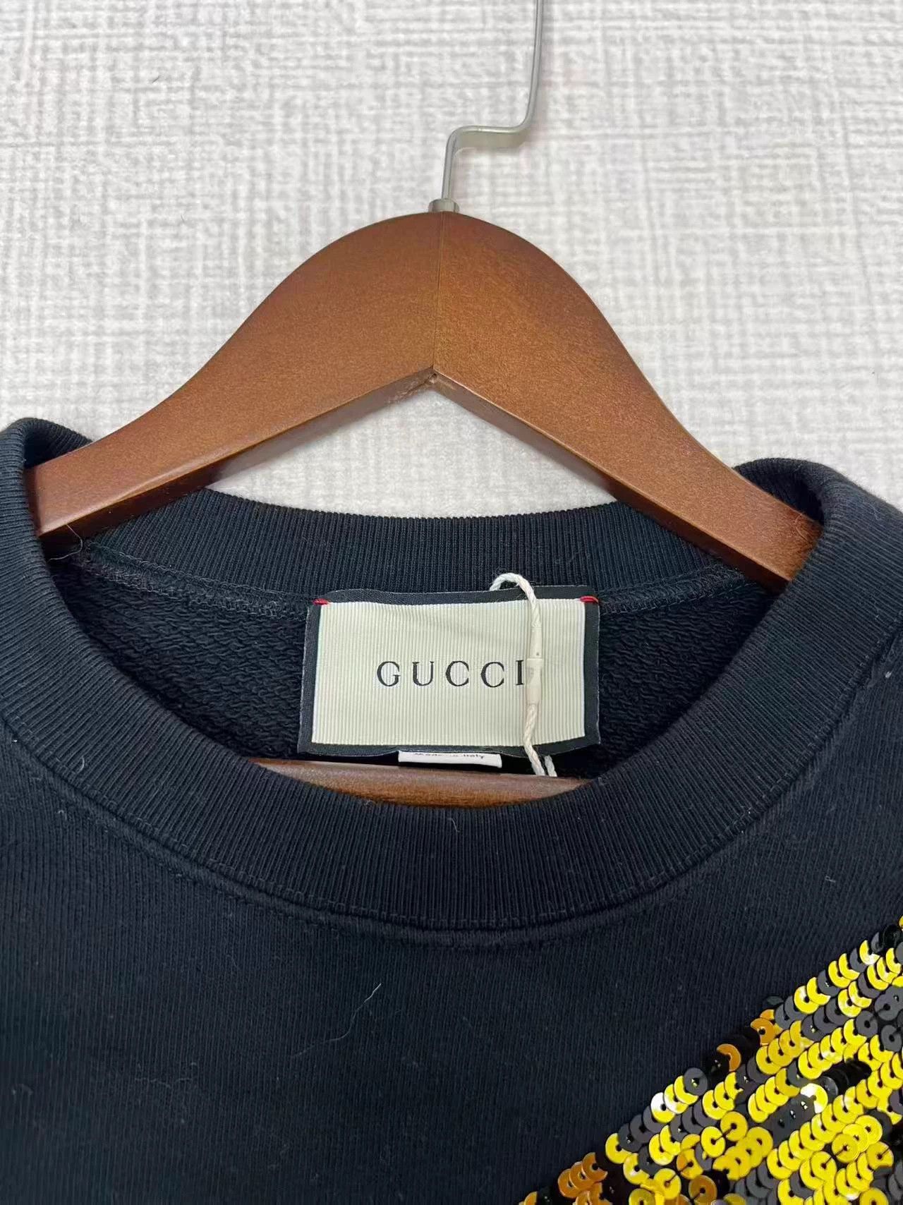 Gucci Gucci Black Sequin Shooting Star Hoodie XXS Size XXS / US 00 / IT 34 - 2 Thumbnail