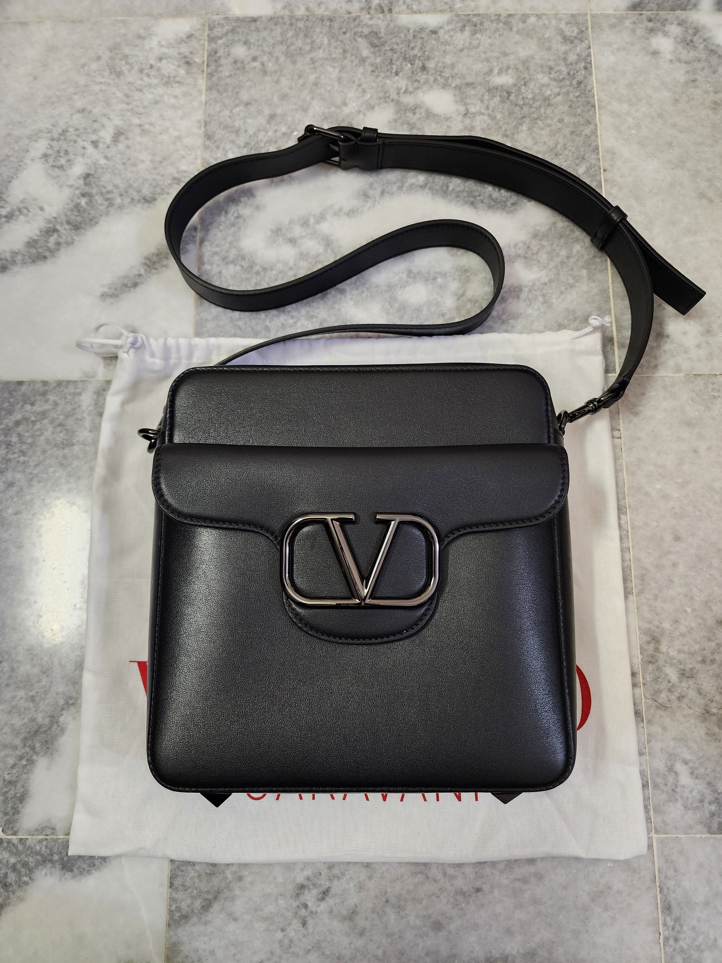 Valentino x Valentino Garavani Locò Crossbody Bag in Black, Men's
