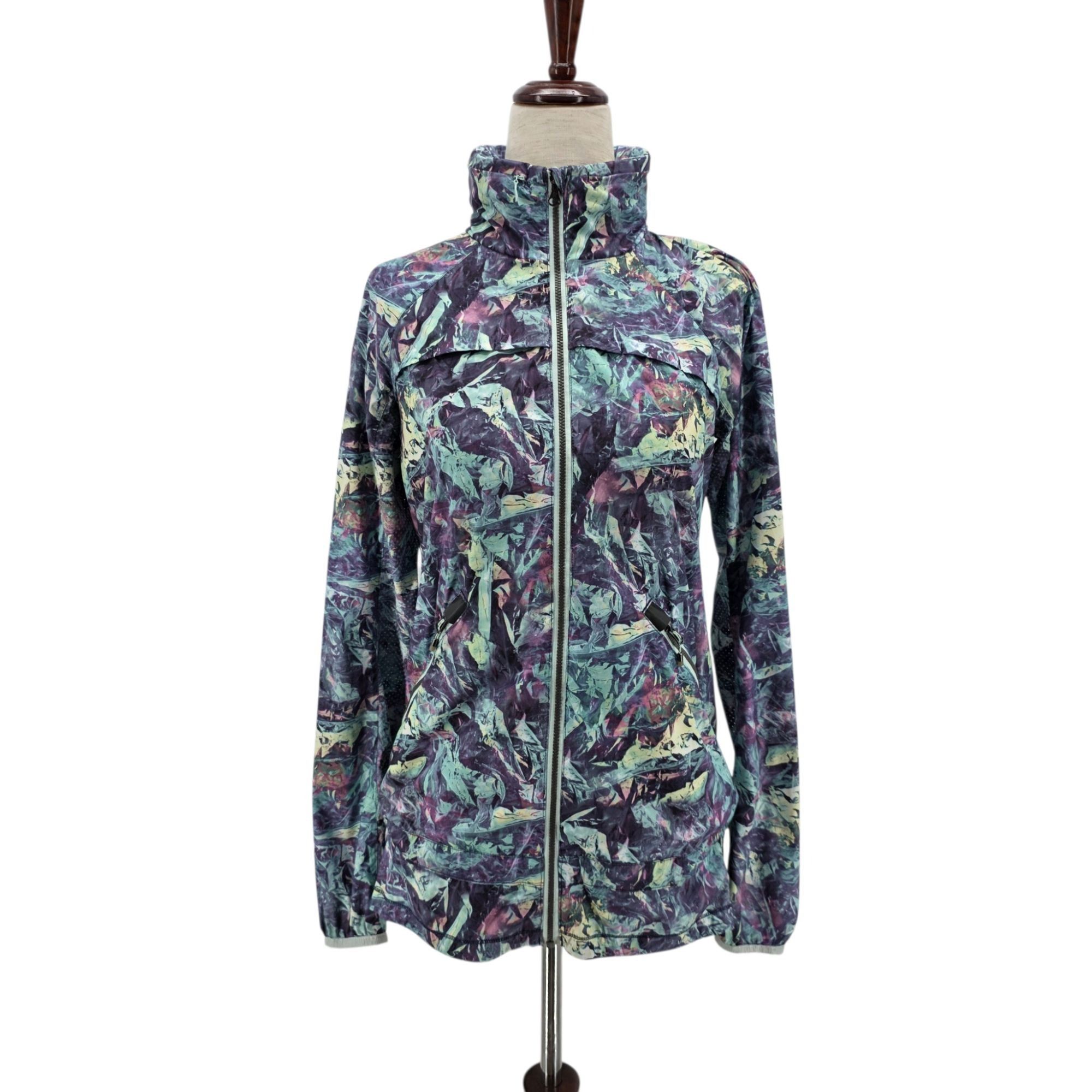 Lululemon Lululemon Womens 2 Jacket Miss Misty II Hooded Wind Water Size XS / US 0-2 / IT 36-38 - 11 Thumbnail