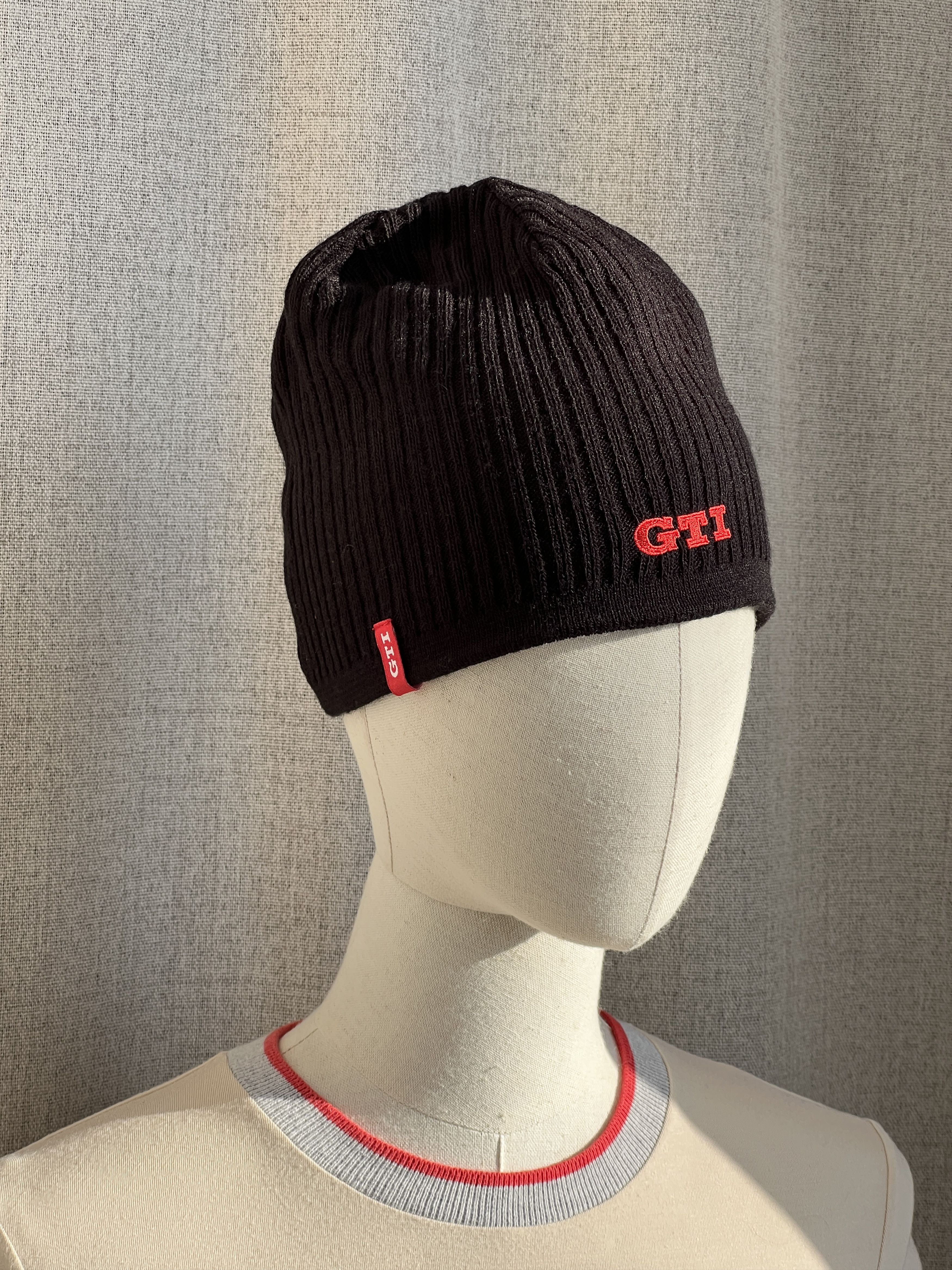 Vintage Y2K Volkswagen GTI Reversible Beanie Hat Size ONE SIZE - 3 Thumbnail