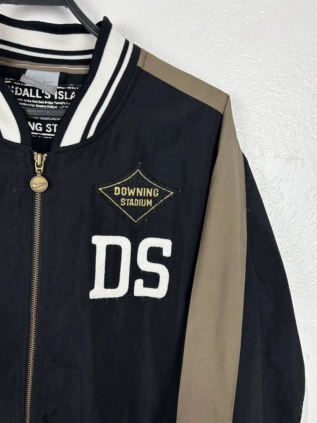 Nike Vintage Nike Downing Stadium NY New York Bomber Jacket Size US M / EU 48-50 / 2 - 2 Thumbnail