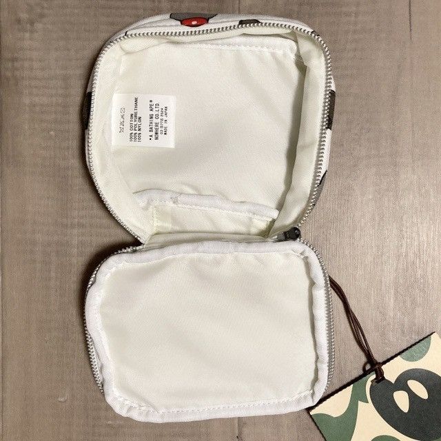 Bape × Kaws BAPE × KAWS Milo Companion Pouch a bathing ape NIGO Size ONE SIZE - 4 Thumbnail