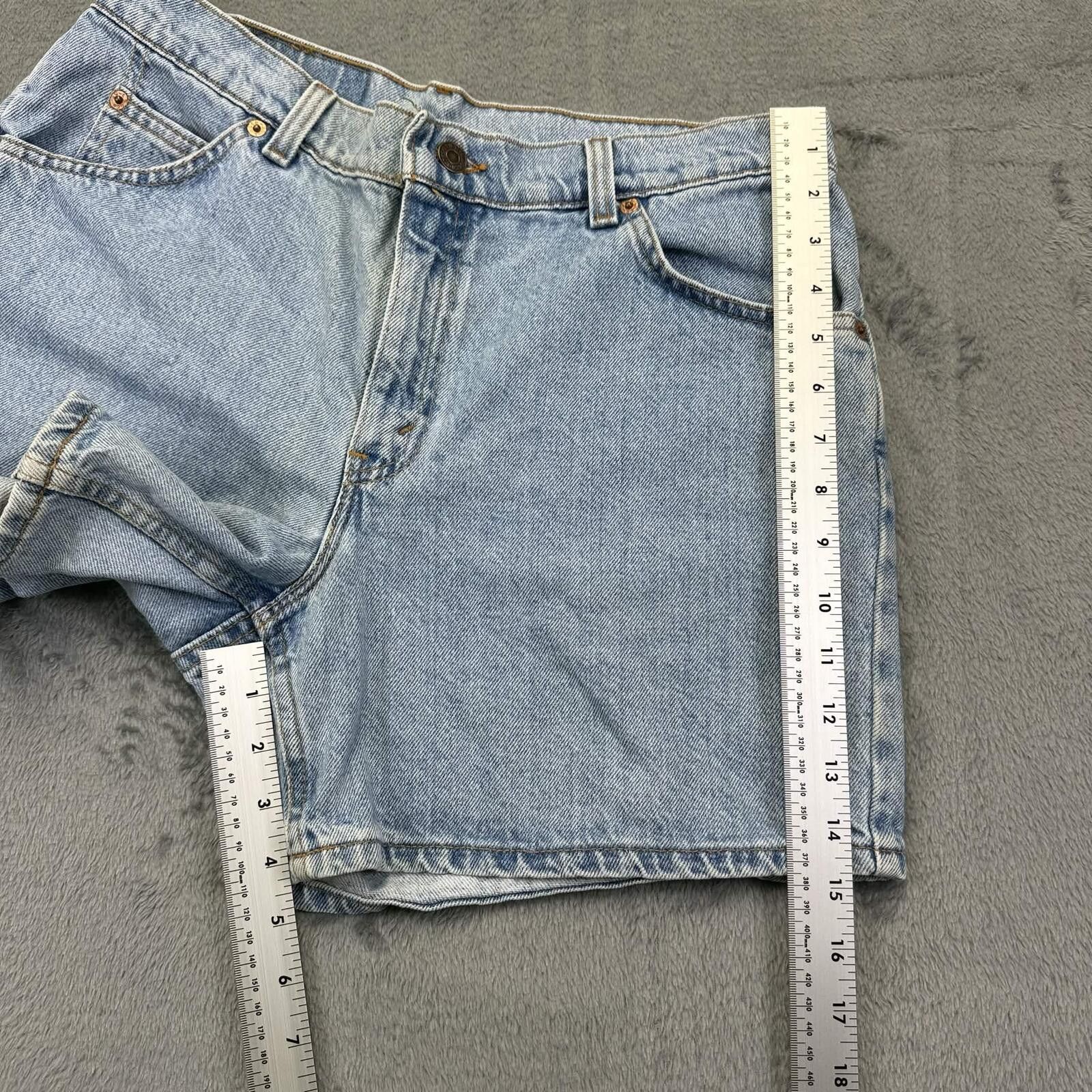 Levi's Levi's Women's High-Waisted Light Wash Denim Shorts Size 30" / US 8 / IT 44 - 4 Thumbnail