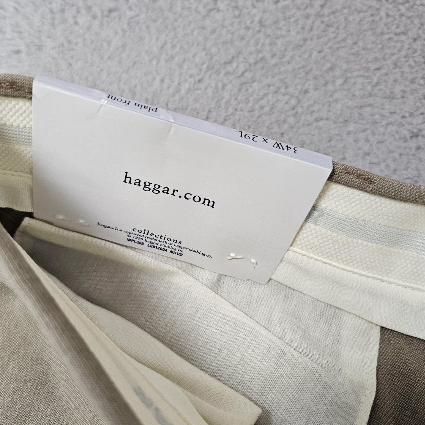 Haggar Haggar Dress Pants Mens 34x29 Beige Stretch Bengaline Flat Front Wrinkle Resistant Classic American Fit Dress Pants Mens 34 Beige Wrinkle Free Size US 34 / EU 50 - 3 Thumbnail