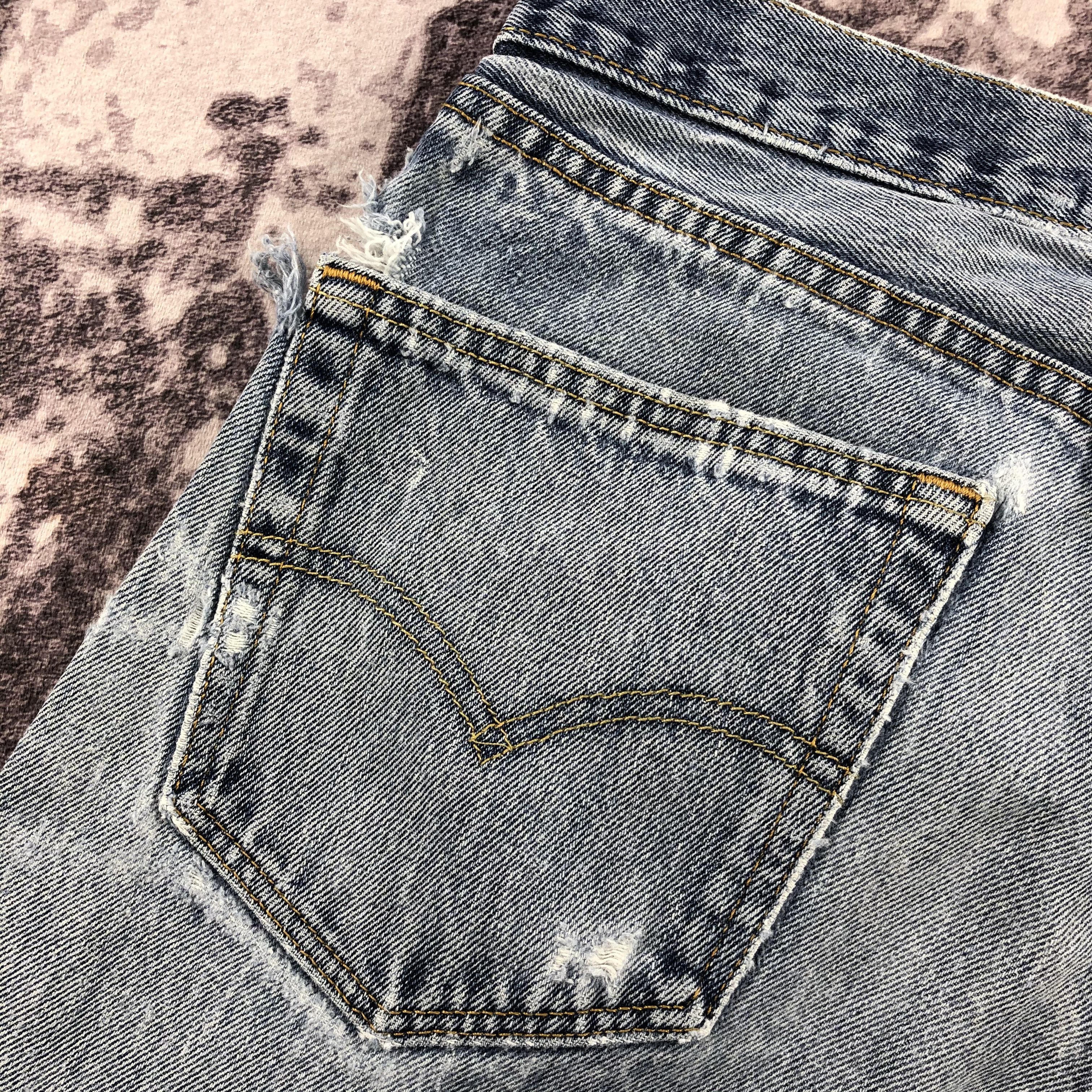 Levi's × Vintage Vintage Blue Wash Levis 505 Jeans-JM2533 Size US 33 - 7 Thumbnail