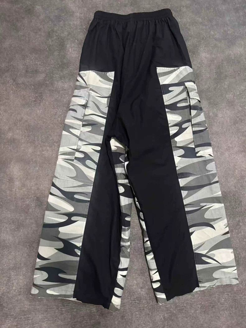 Balenciaga Balenciaga size XS Camouflage Patchwork Logo Work Pants Size US 27 - 2 Thumbnail