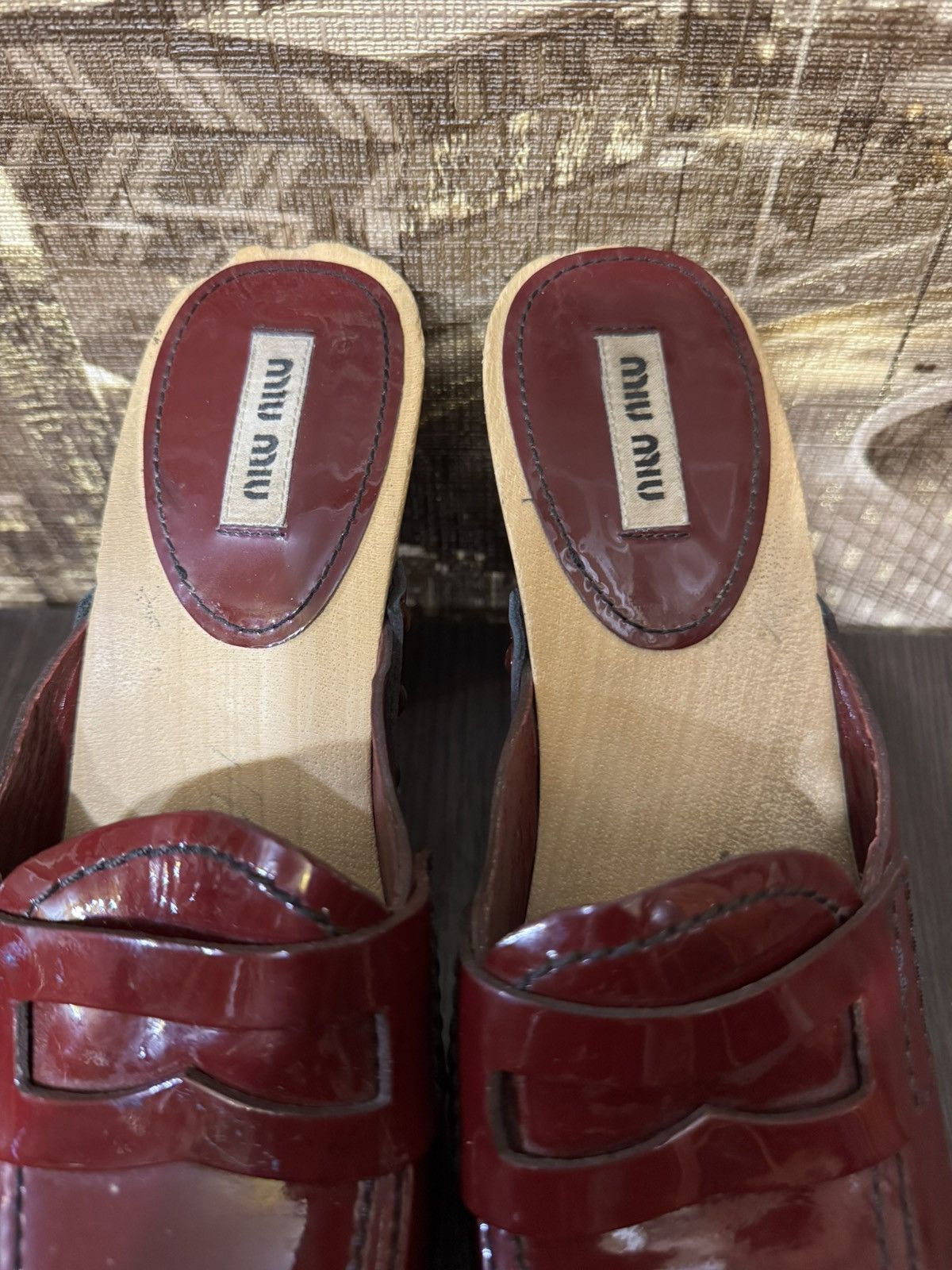 Miu Miu Miu Miu Women's Clogs Size 37 1/2 Made in Italy Size US 7.5 / IT 37.5 - 8 Thumbnail