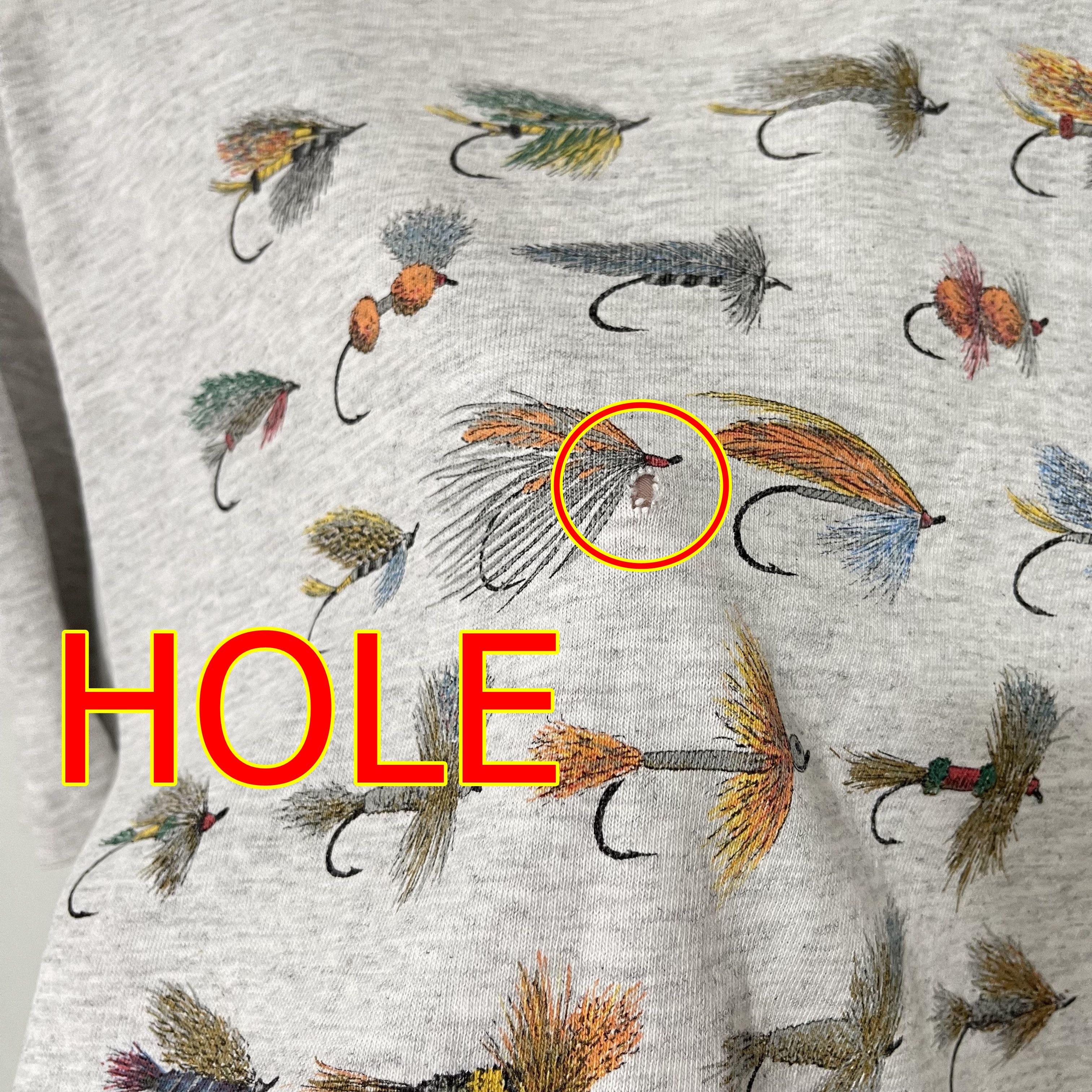 Vintage Vintage 90s Salmon Flies Alaska Fishing T-Shirt Size US S / EU 44-46 / 1 - 9 Thumbnail