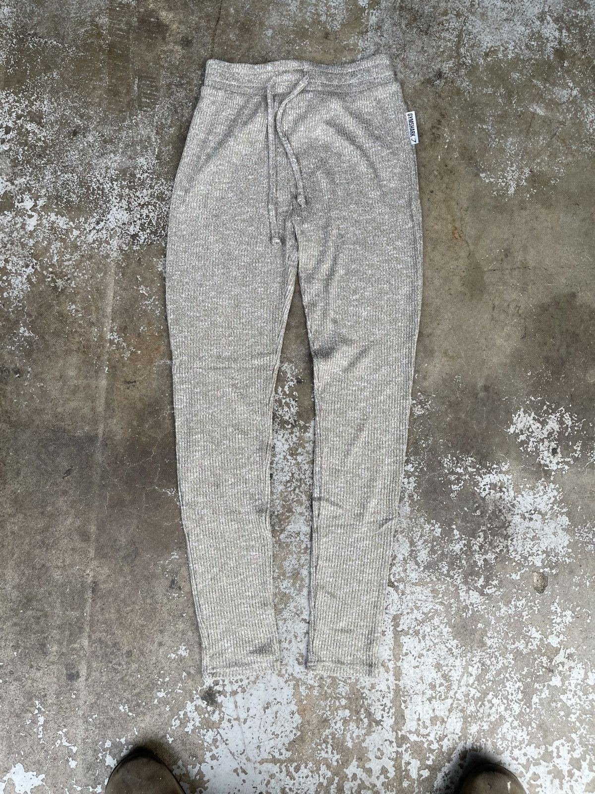 Gymshark Gymshark Relaxed Cropped Pants Size 26" / US 2 / IT 38 - 2 Thumbnail
