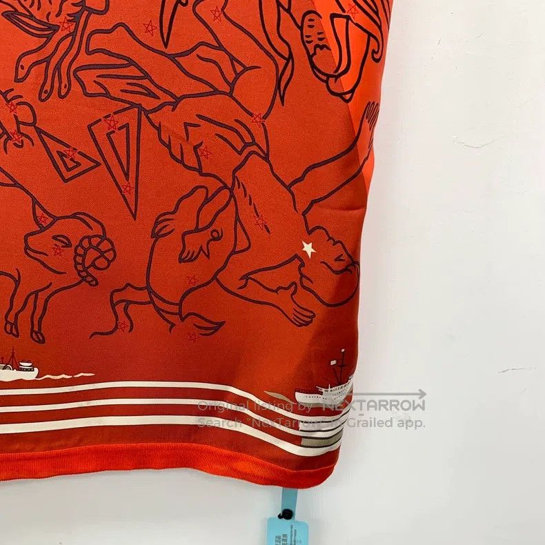 Hermes Hermes Red graffiti printed silk round-neck sleeveless kni Size XS / US 0-2 / IT 36-38 - 5 Thumbnail