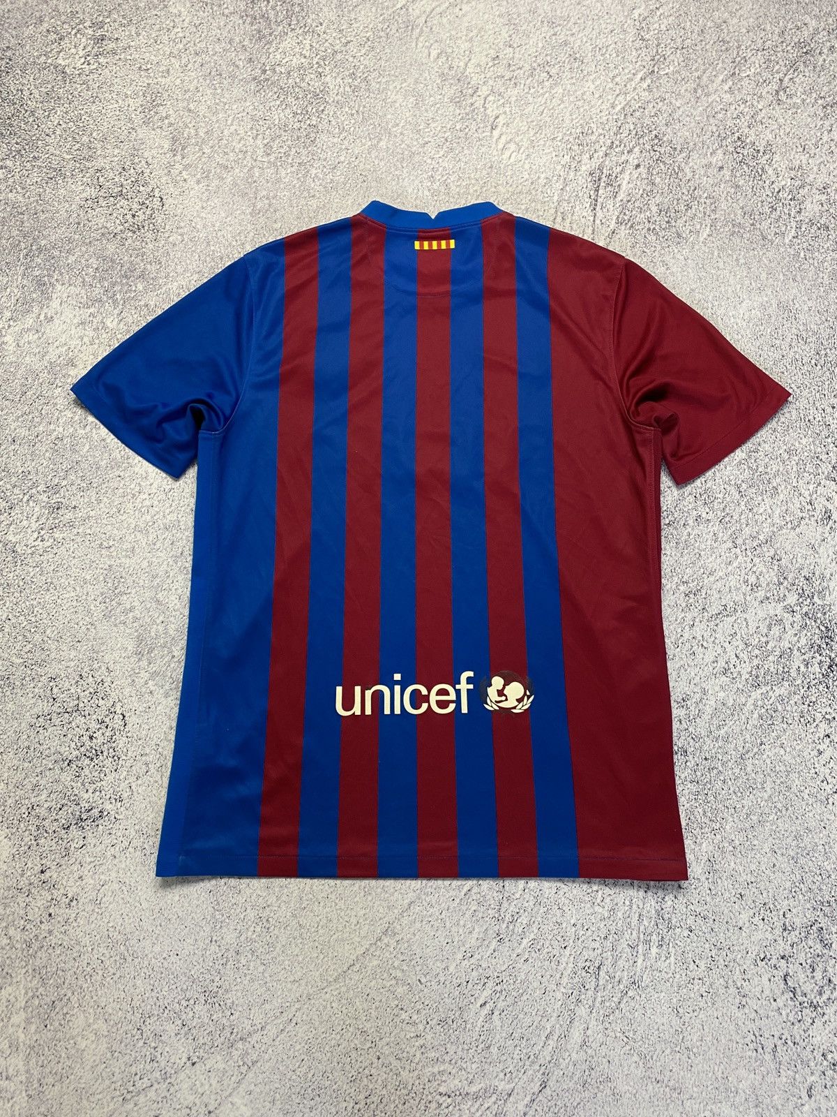 Nike Barcelona Nike 2021/2022 Home Soccer Jersey Football Shirt Size US M / EU 48-50 / 2 - 8 Thumbnail