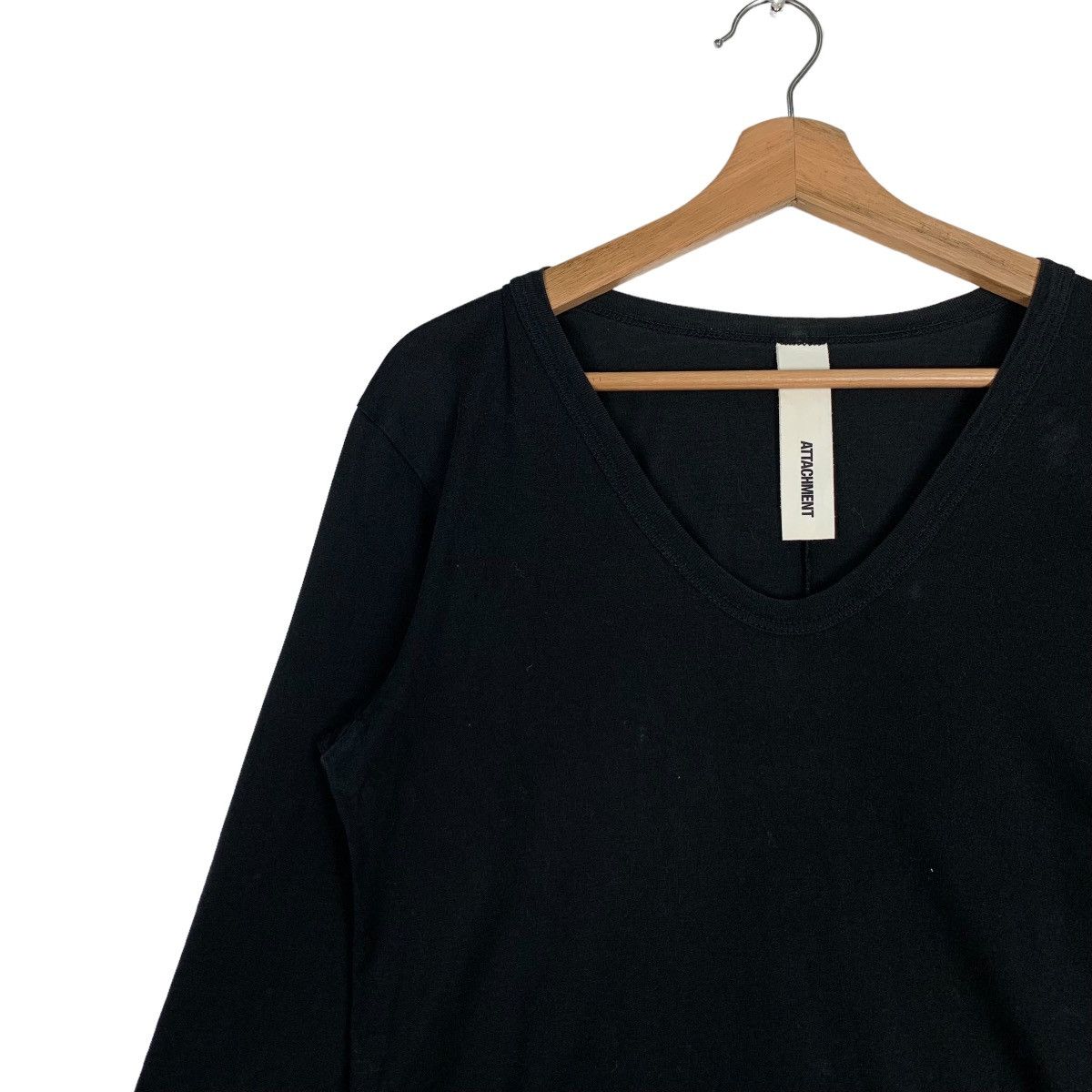 Attachment ATTACHMENT Black Plain V Neck Raglan Shirt #0342-C16 Size US M / EU 48-50 / 2 - 7 Thumbnail