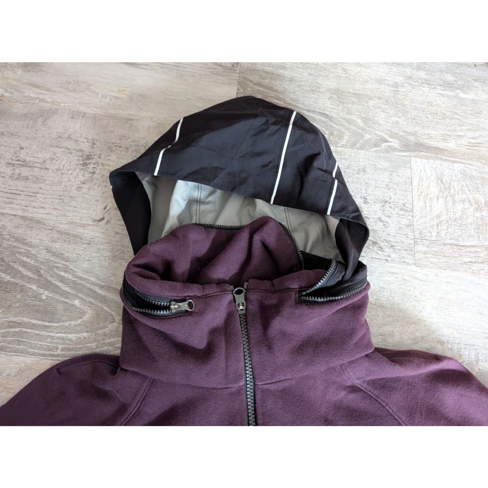 Lululemon Lululemon Destination Hoodie Jacket Women’s Size 4 Black Cherry Fleece Activewear Full Zip Hidden Hood Size S / US 4 / IT 40 - 6 Thumbnail