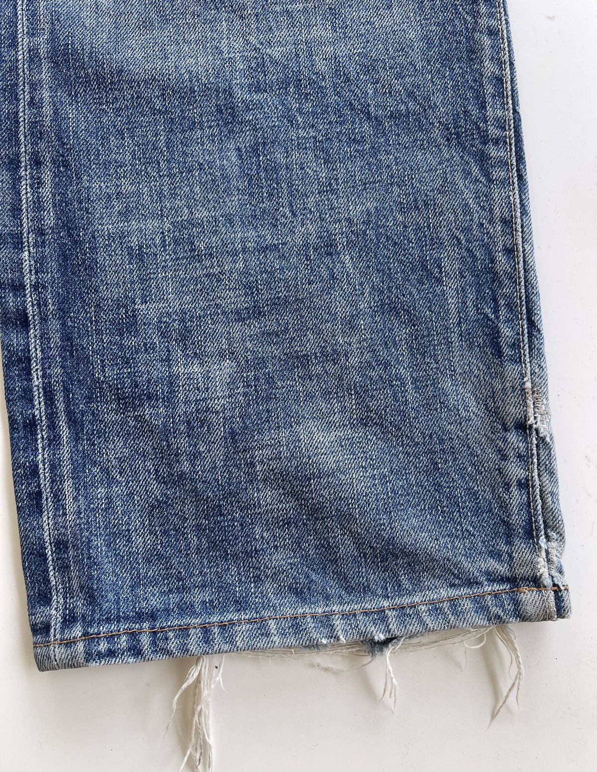 Japanese Brand Vintage Japanese Distressed Buckleback Selvedge Jeans Size US 30 / EU 46 - 13 Thumbnail