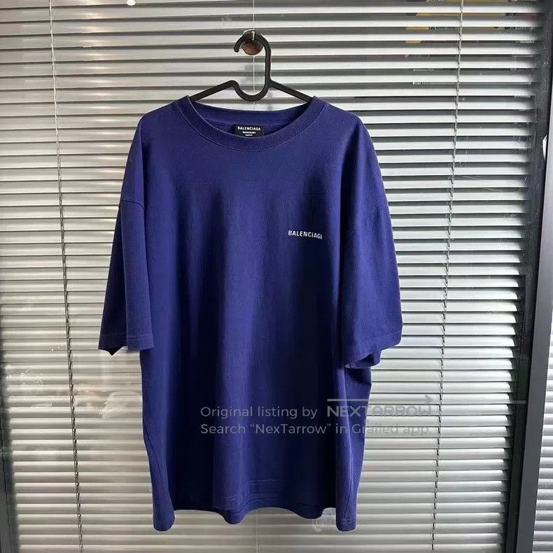 Balenciaga Balenciaga Front and back lettering lavender short sleeve Size US XL / EU 56 / 4 - 1 Thumbnail