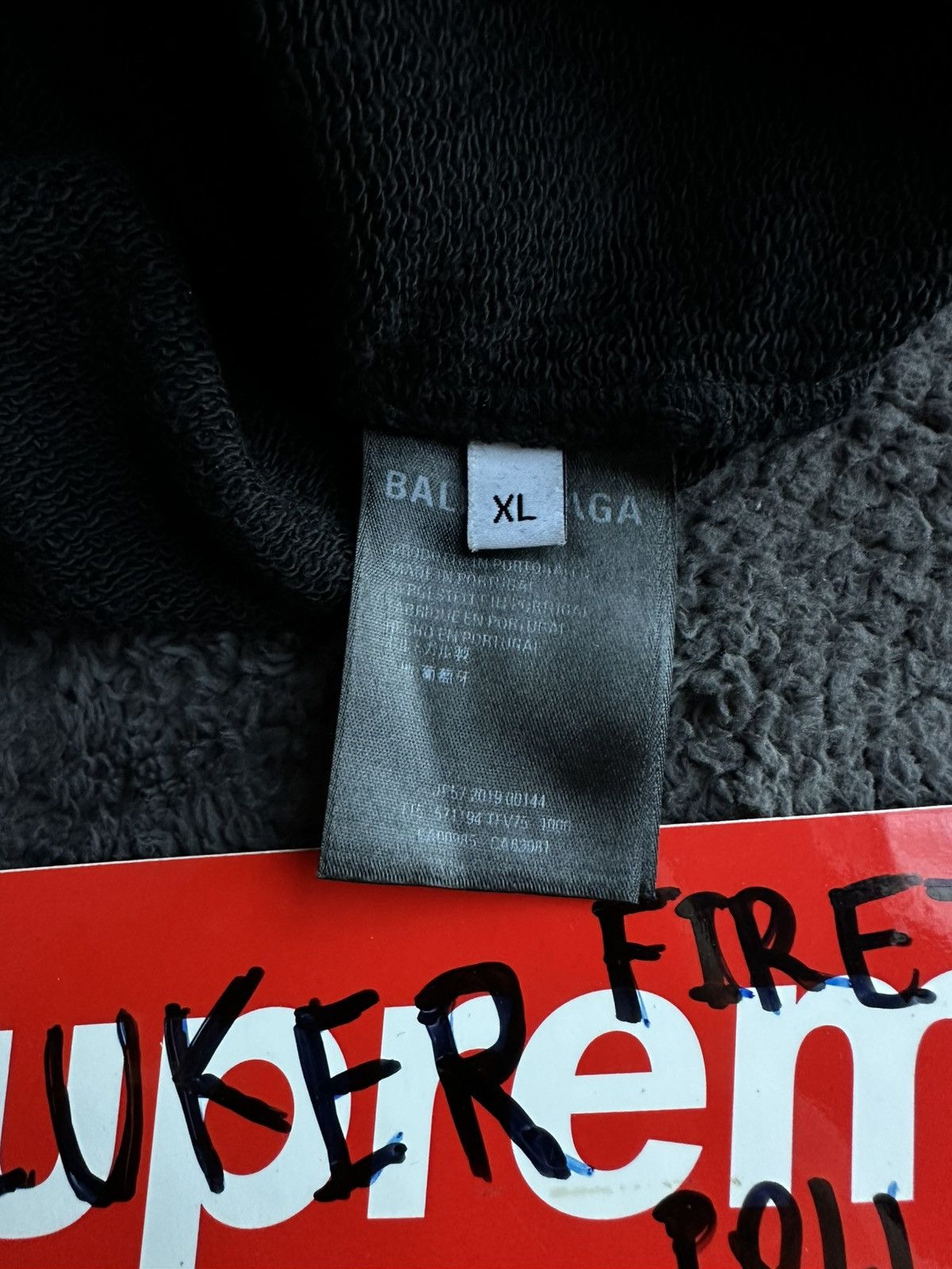 Balenciaga Balenciaga BB Mode Hoodie used 9/10 size XL Size US XL / EU 56 / 4 - 5 Thumbnail