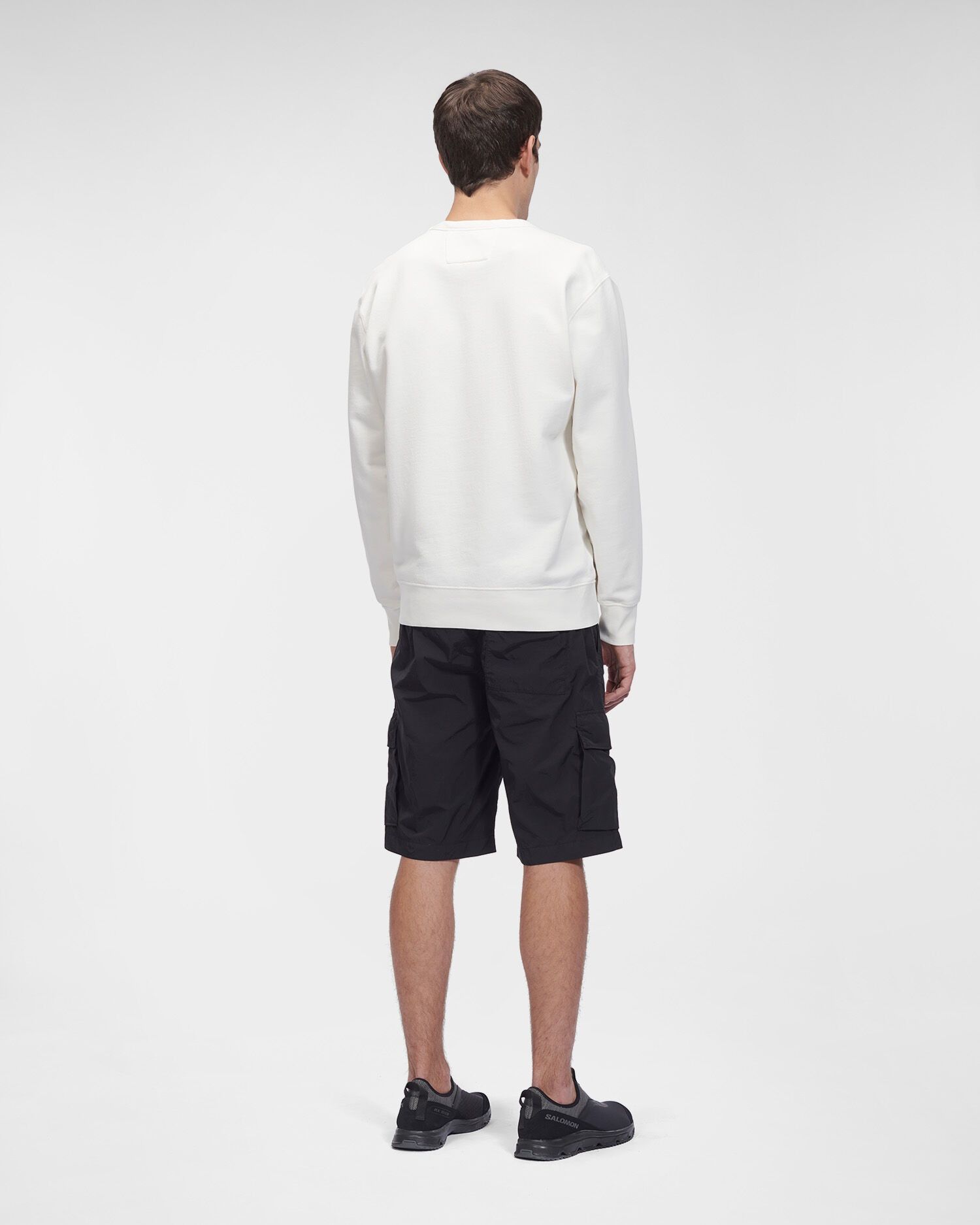 C.P. Company o1y1224 Crewneck Sweatshirt in Ivory Size US XS / EU 42 / 0 - 4 Thumbnail