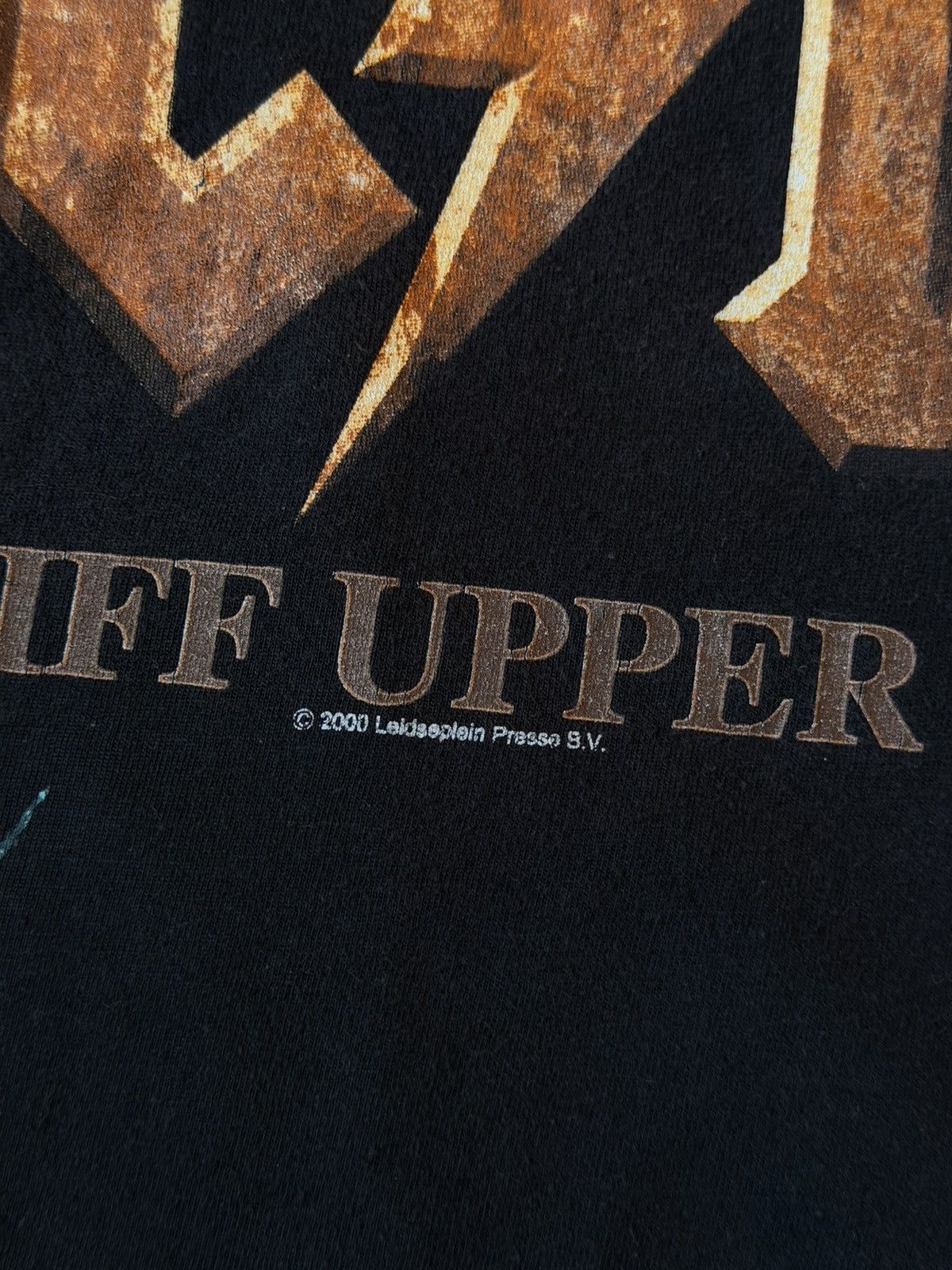 AC/DC AC/DC 2000 Stiff Upper Lip Vintage Merch T Shirt Jerzees Size US M / EU 48-50 / 2 - 6 Thumbnail