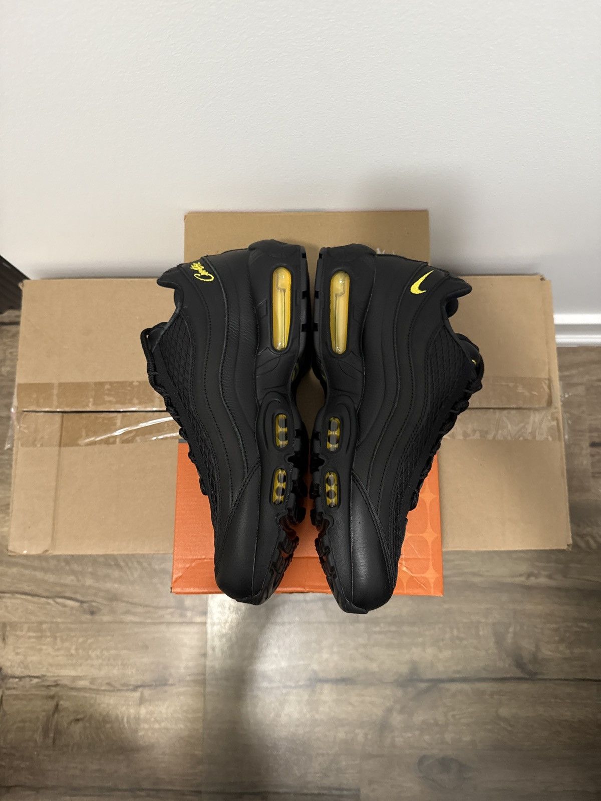 Nike Nike x Corteiz Air Max 95 Honey Black Size US 10 / EU 43 - 3 Thumbnail