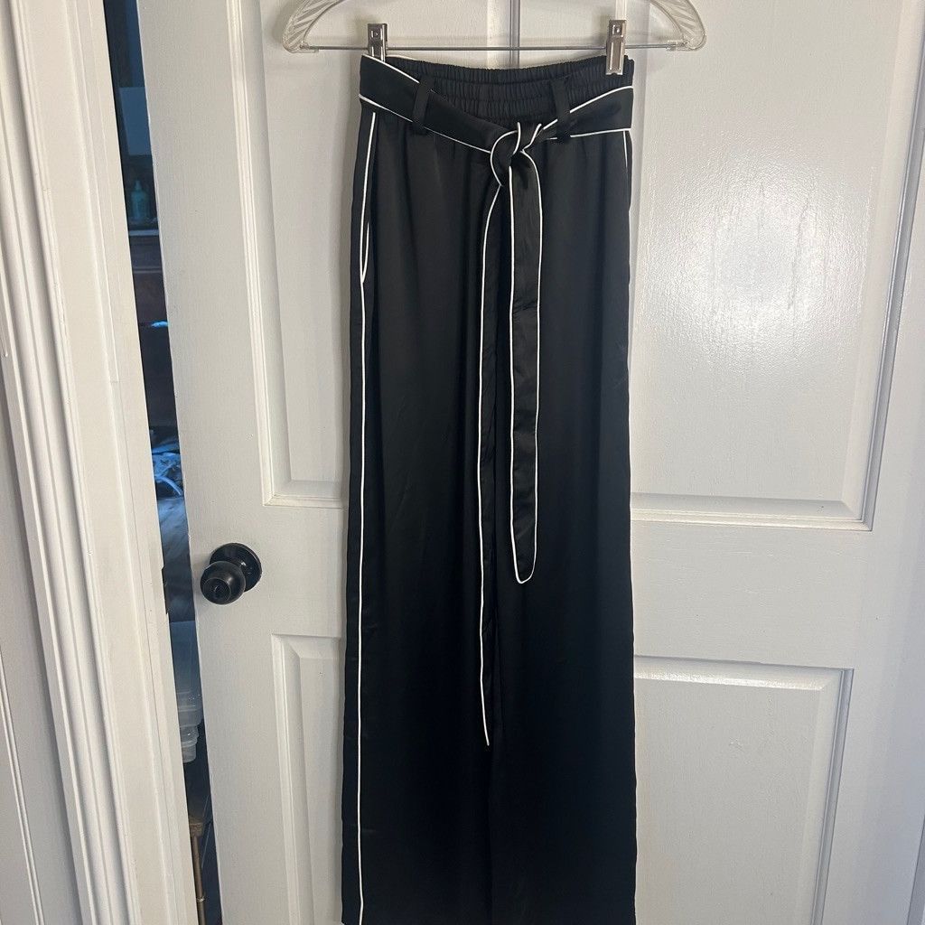Generation Love Women's Generation Love Black Satin Pants XS Size 24" / US 00 / IT 34 - 5 Thumbnail