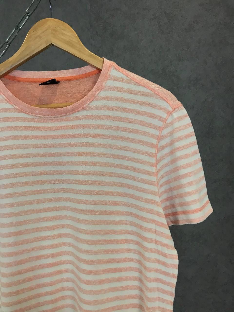Hugo Boss Hugo Boss designer luxury striped tee Size US M / EU 48-50 / 2 - 2 Thumbnail