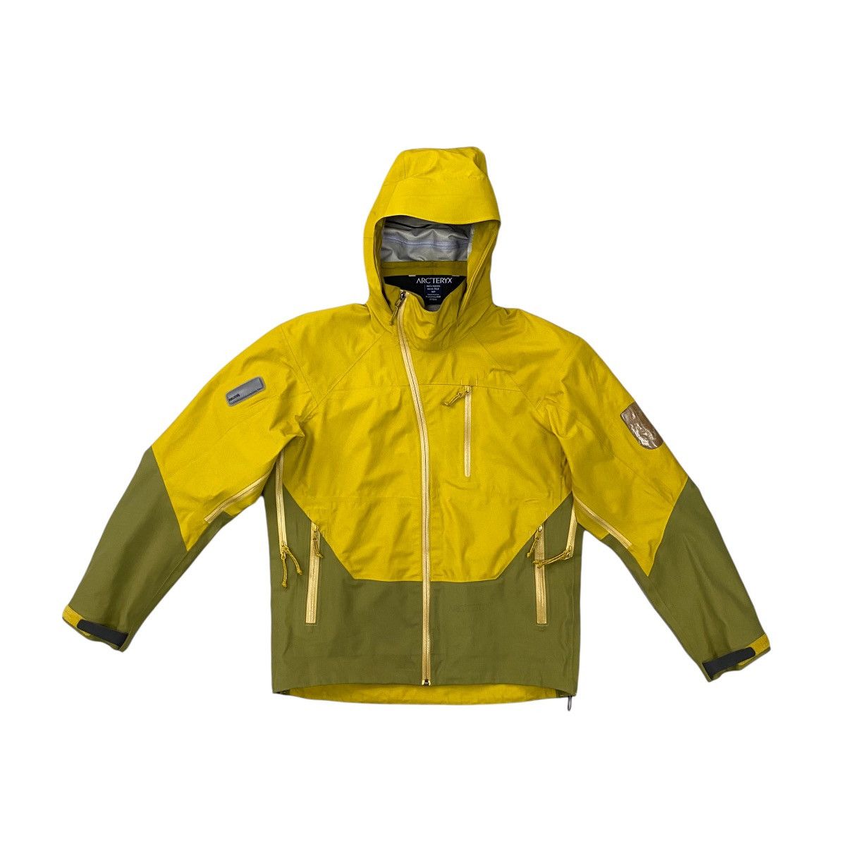 Image of Arcteryx Sidewinder Sv Recco Gore-Tex Xcr Membrane Ski in Yellow/Green, Men's (Size Small)