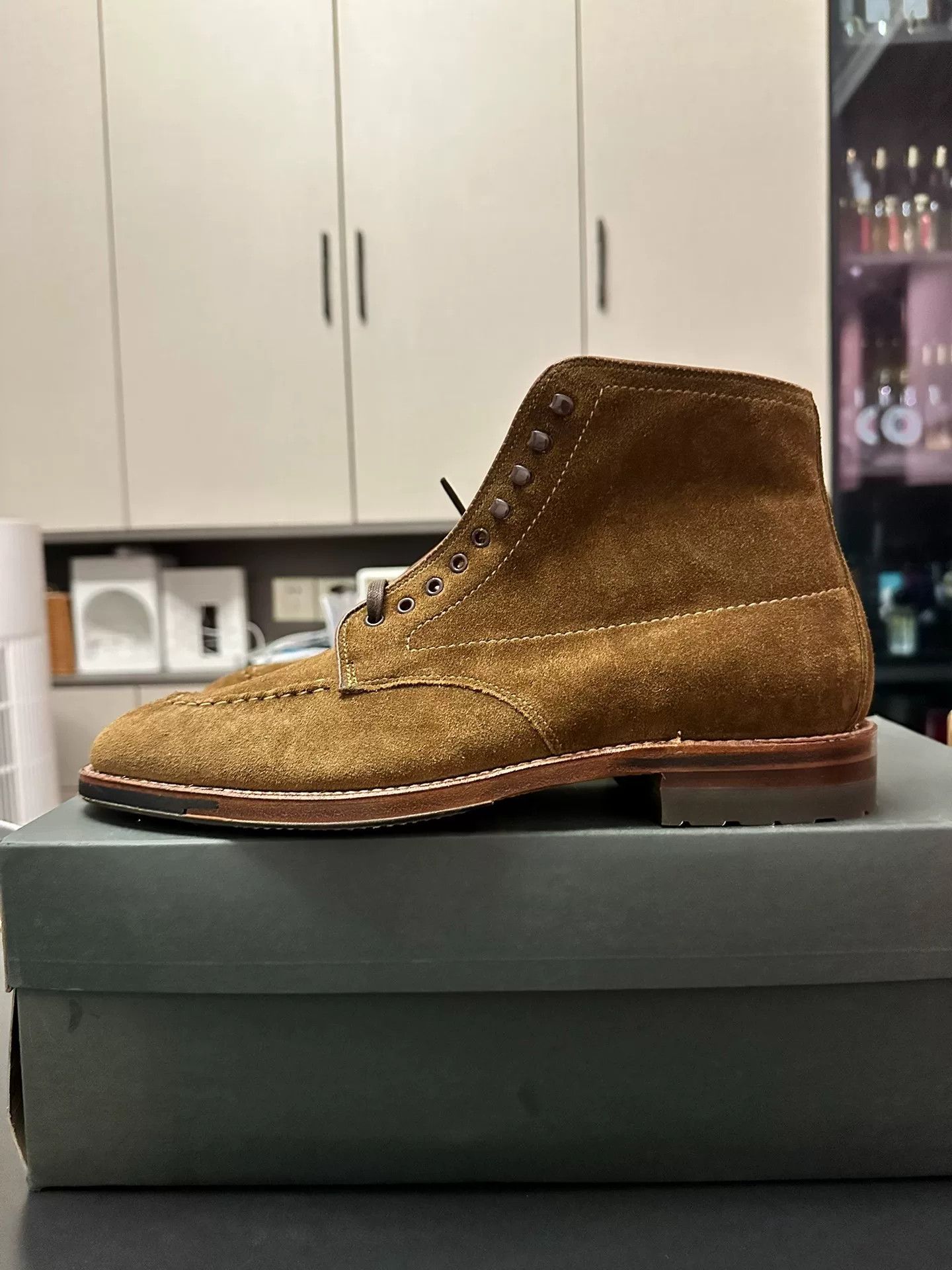 Alden Alden Snuff Suede Indy Boot Size US 8.5 / EU 41-42 - 1 Thumbnail