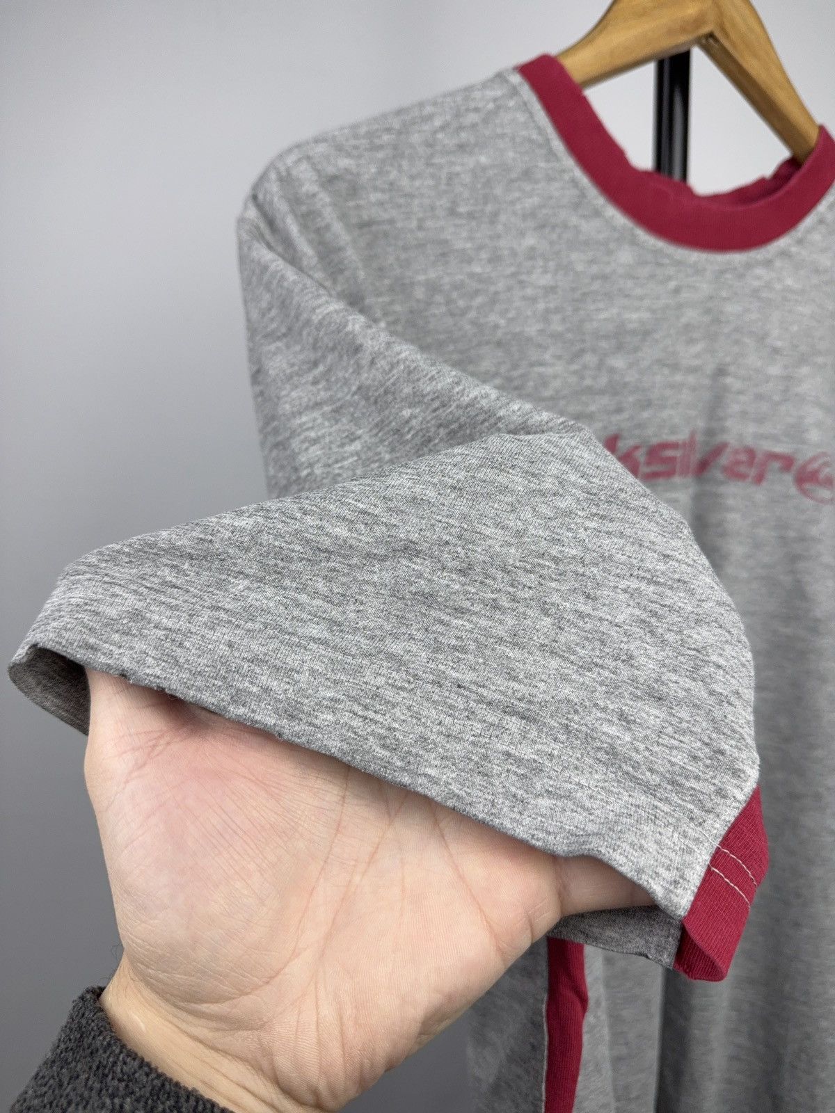 Quiksilver Retro 00s Quiksilver Ringer T-Shirt Grey Red Y2K Surf Tee Size US L / EU 52-54 / 3 - 5 Thumbnail