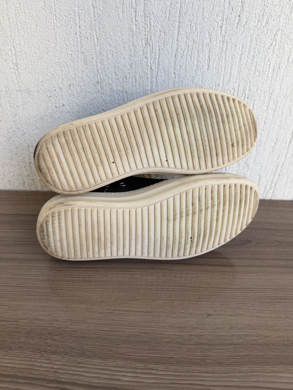 Rick Owens w18 mainline ramones Size US 6 / EU 39 - 17 Thumbnail
