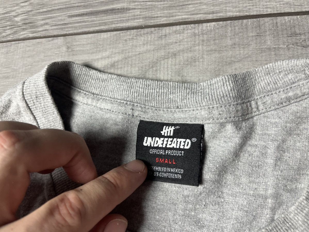Undefeated UNDEFEATED 5 STRIKE Zebra LOGO PRINT GREY MENS T SHIRT Size US S / EU 44-46 / 1 - 4 Thumbnail