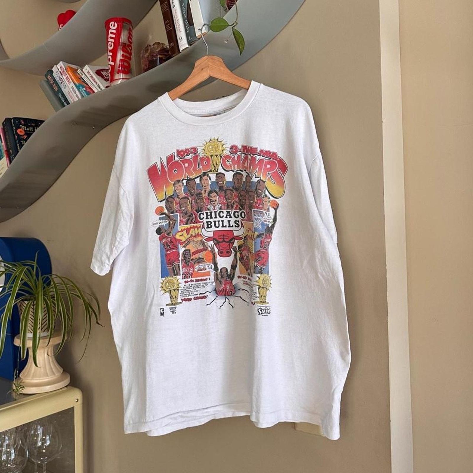 Salem Sportswear × Vintage Vintage 1993 Chicago Bulls Shirt Size US XL / EU 56 / 4 - 1 Thumbnail