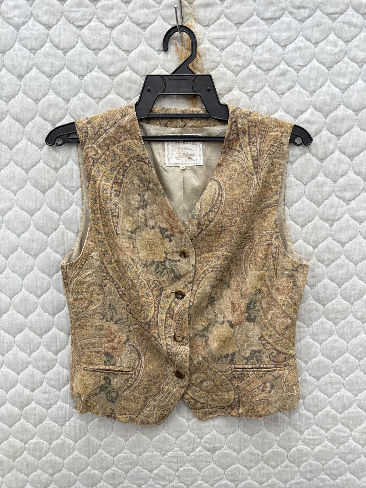Burberry 🔥🔥🔥ARCHIVE BURBERRYS FLORAL VEST Size M / US 6-8 / IT 42-44 - 1 Thumbnail