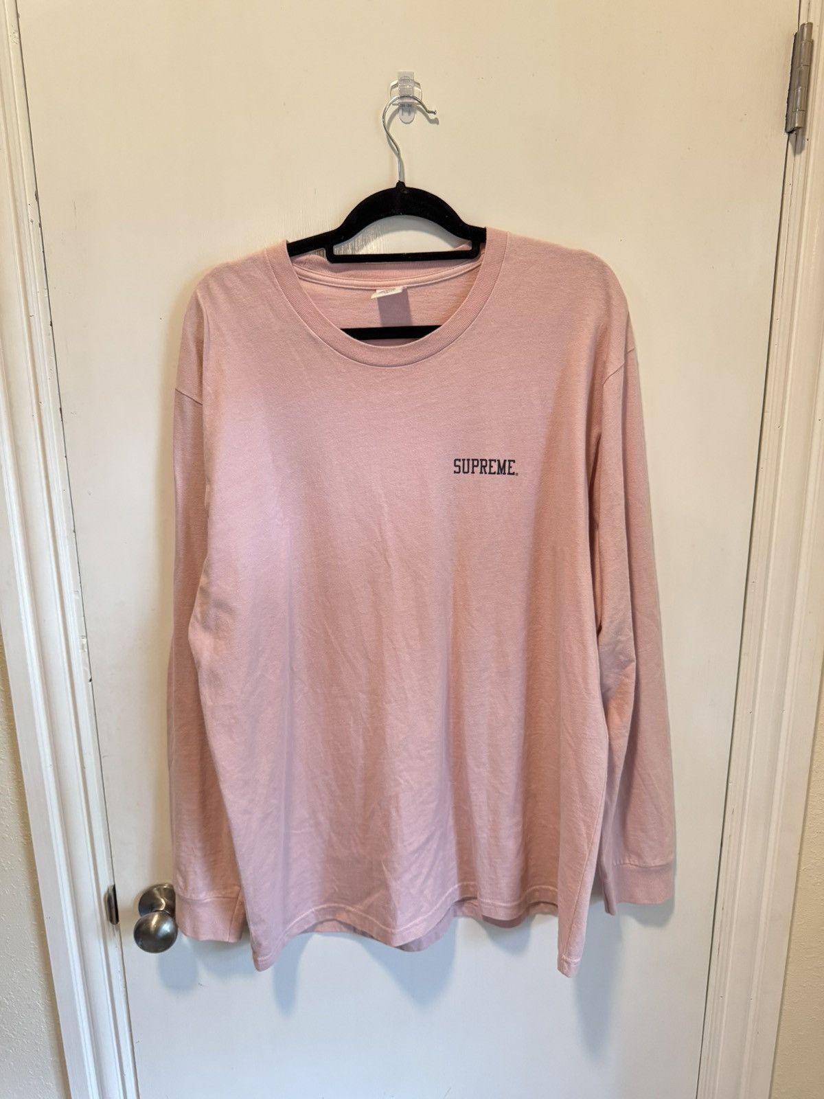 Supreme Supreme Araki Orchid L/S Size US XL / EU 56 / 4 - 1 Thumbnail