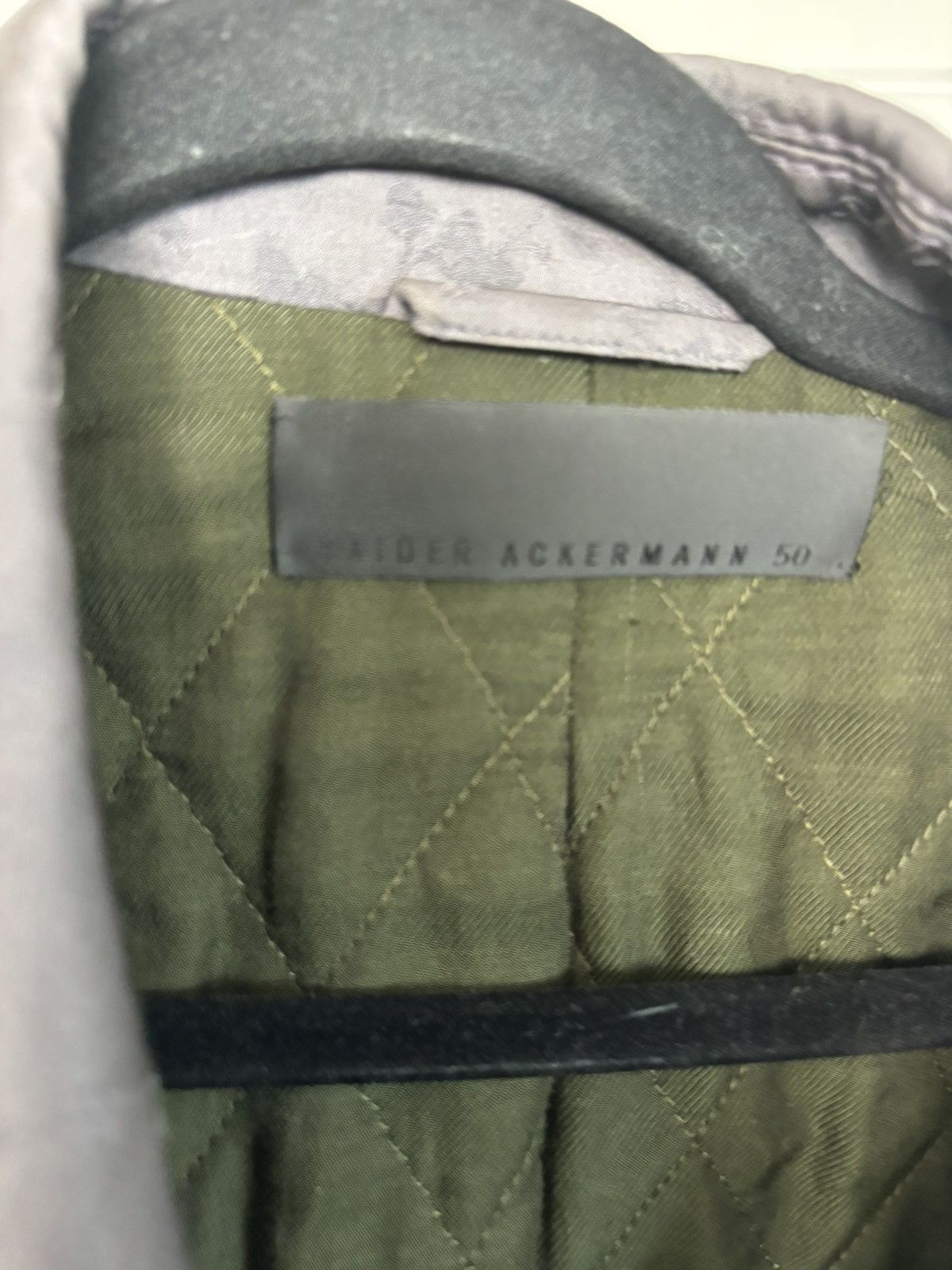 Haider Ackermann Haider Ackermann FW18 Purple Floral Bomber Size US L / EU 52-54 / 3 - 4 Thumbnail
