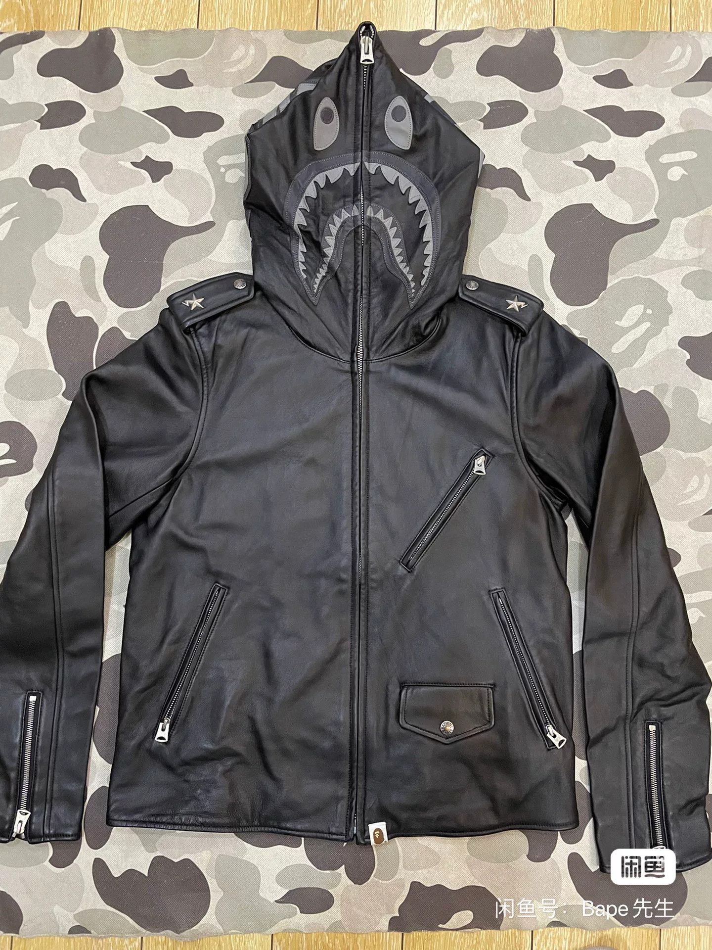Bape Bape Multi Shark Sweatshirt Pullover Size US L / EU 52-54 / 3 - 1 Thumbnail
