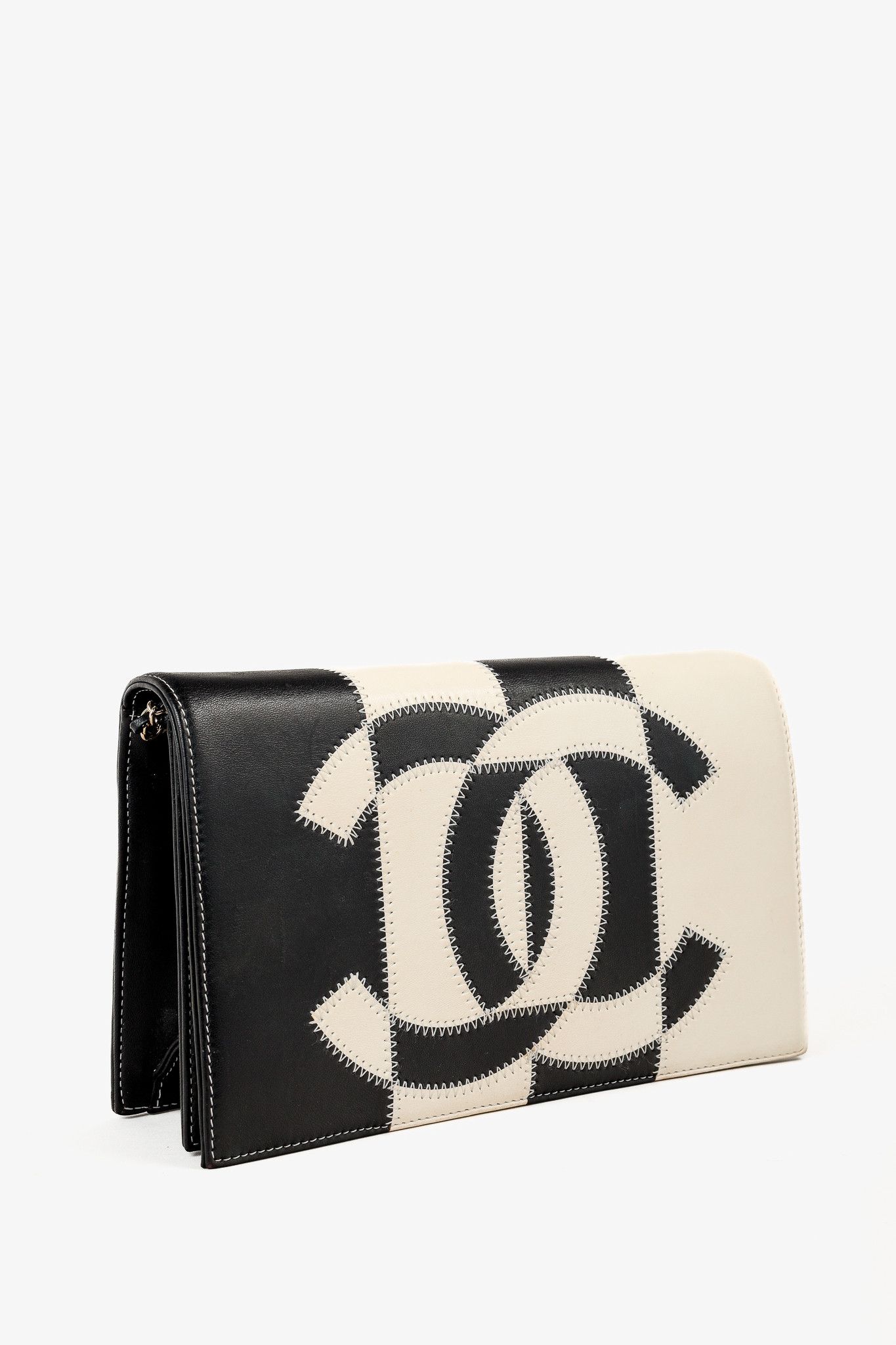 Chanel Chanel 2017 Cruise CC Patchwork Leather Shoulder Bag Size ONE SIZE - 2 Thumbnail