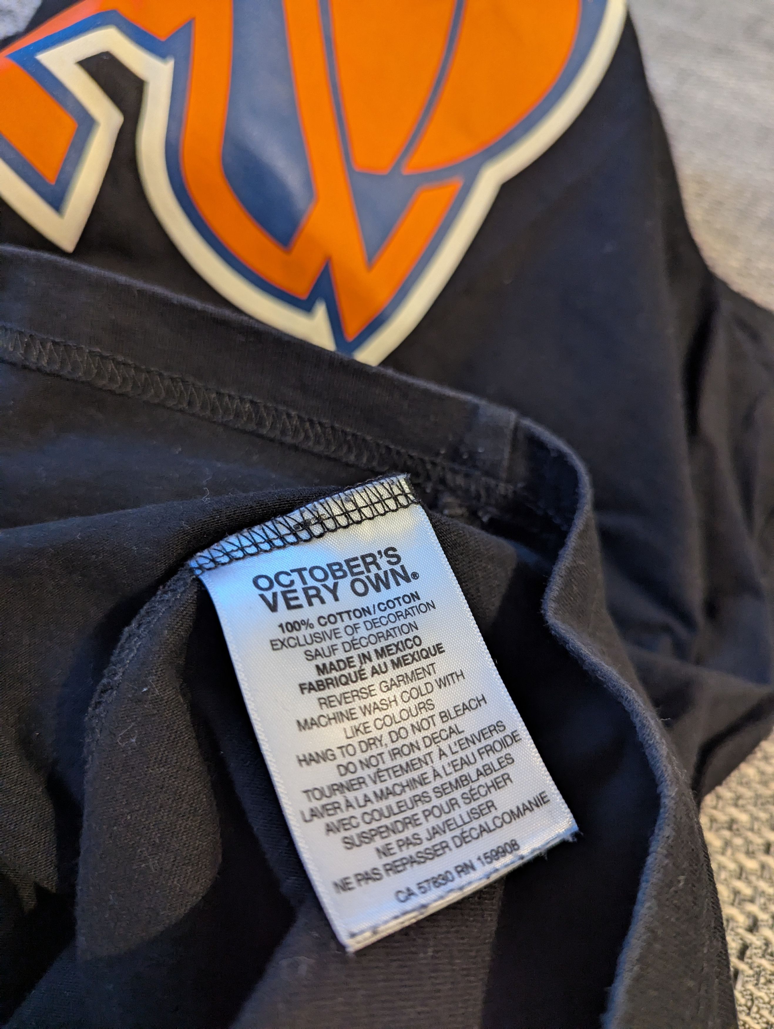 NBA × October's Very Own New York KNICKS x OVO (NBA T-shirt, New York Knicks) Size US XL / EU 56 / 4 - 6 Thumbnail