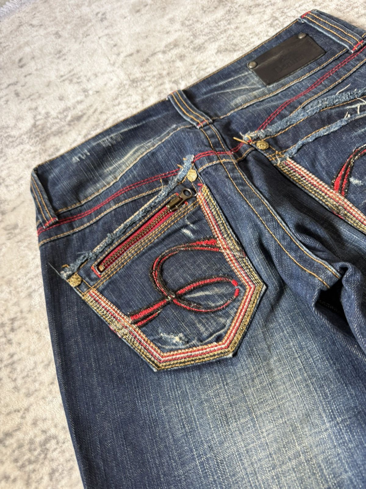 Le Grande Bleu (L.G.B.) Studio R.P Muddy Wash Wide Leg Flared Jeans Size US 28 / EU 44 - 14 Thumbnail