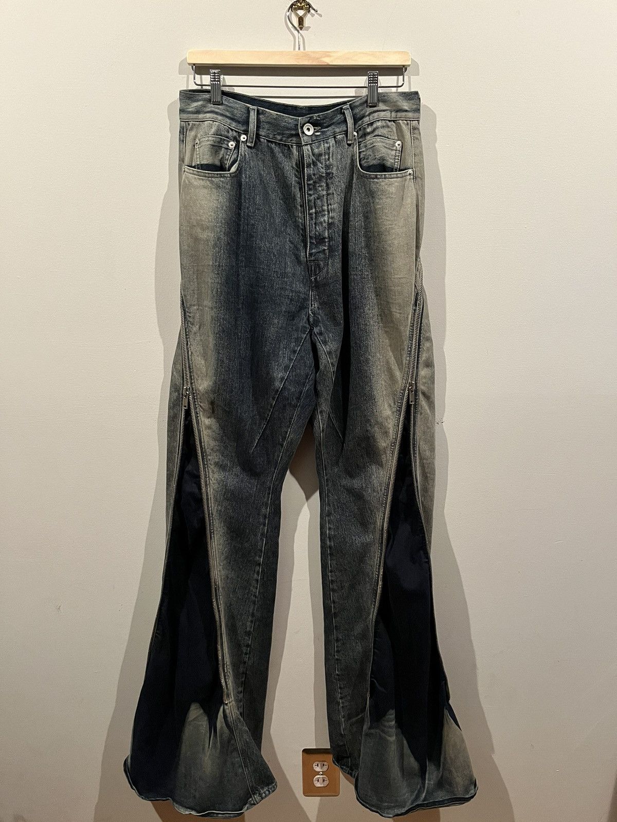 image of Rick Owens Bolan Banana Cut Mineral in Blue, Men's (Size 33)